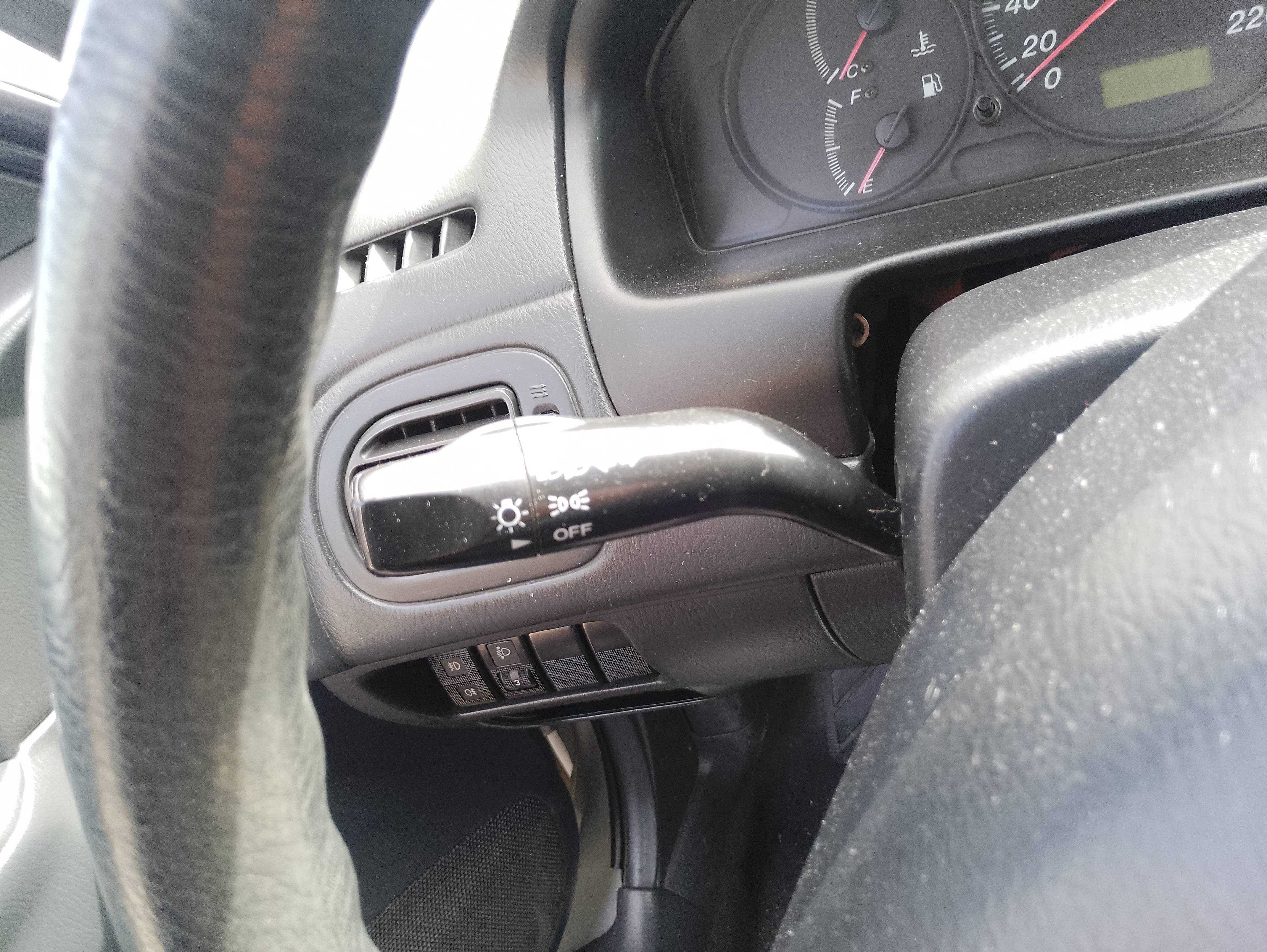 Recambio de mando luces para mazda 323 berlina f/s (bj) 2.0 d f glx referencia OEM IAM   