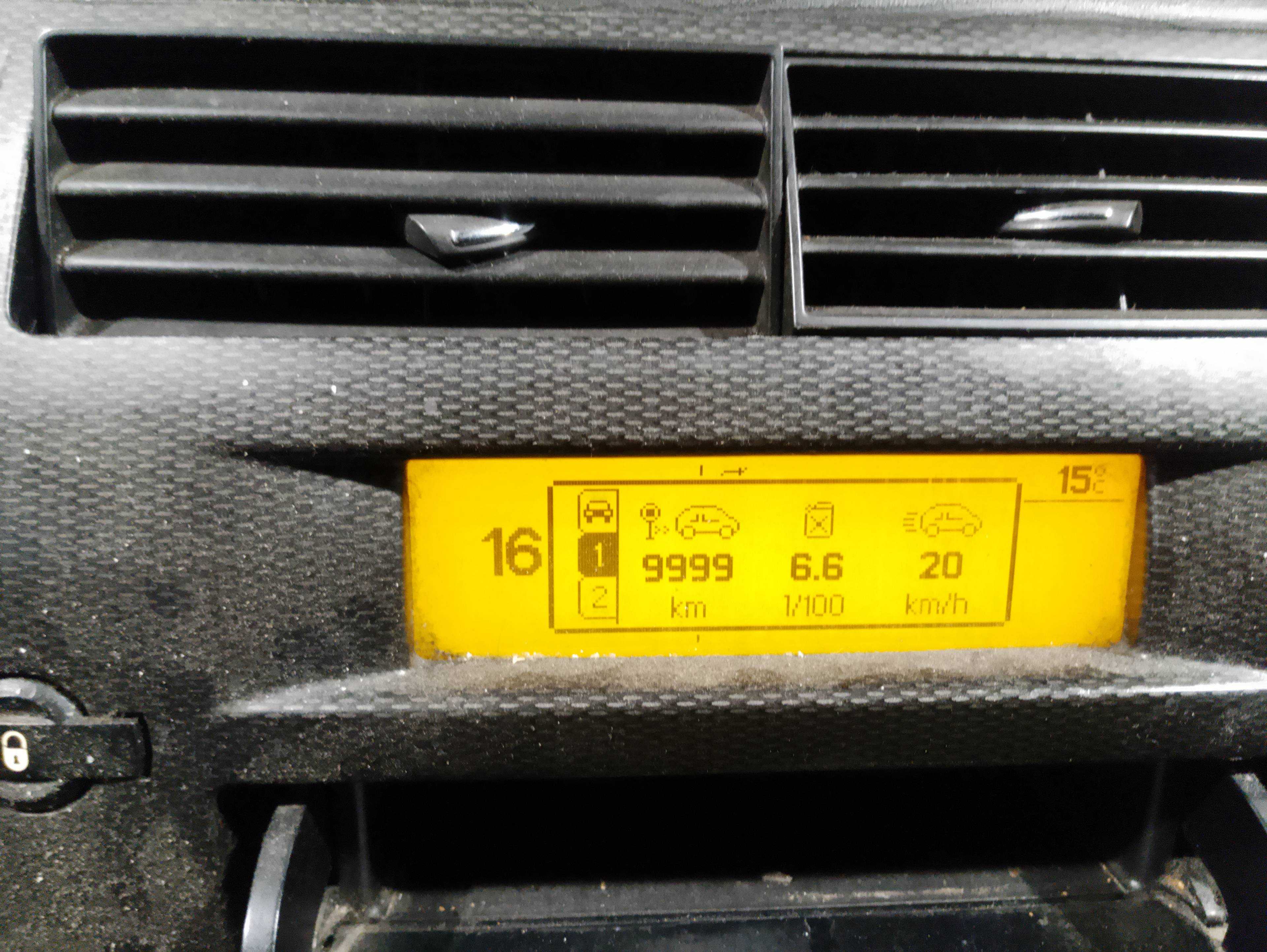 Recambio de pantalla multifuncion para citroën c4 berlina collection referencia OEM IAM   