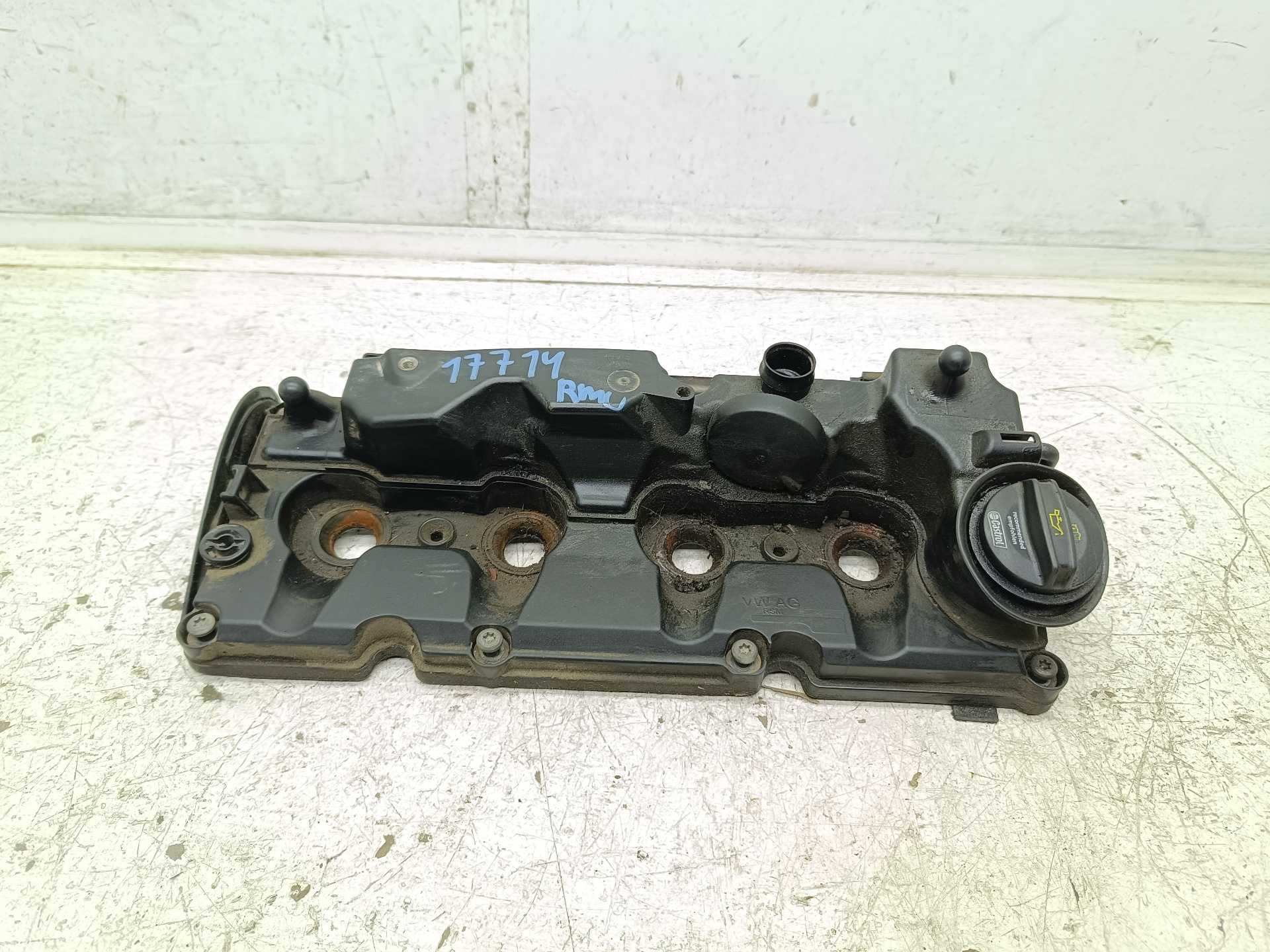 Recambio de tapa balancines para skoda rapid active referencia OEM IAM 03L103469S  