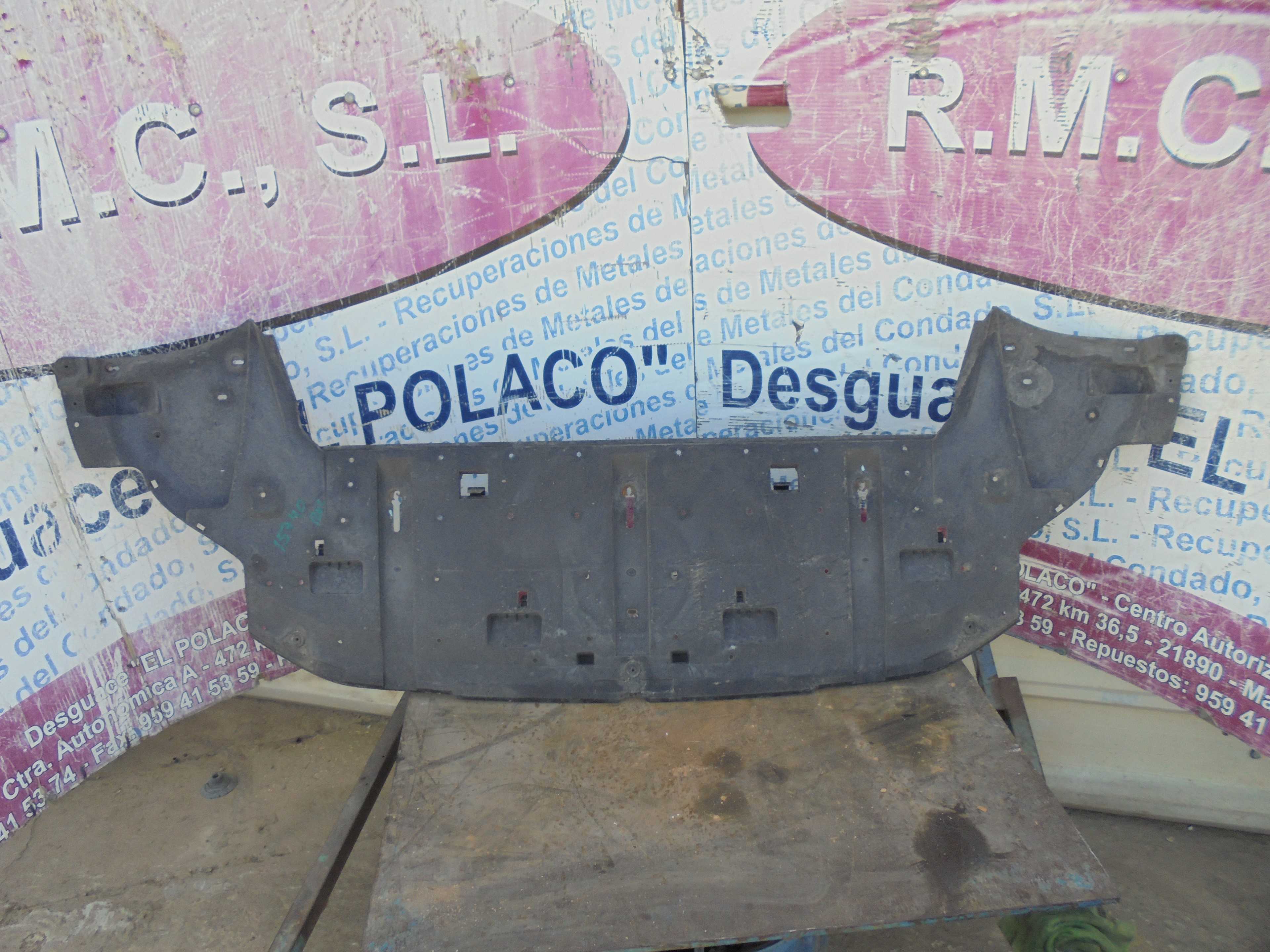Recambio de cubrecarter para peugeot 308 sport referencia OEM IAM   