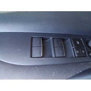 MANDO ELEVALUNAS DELANTERO IZQUIERDO 8404002160 