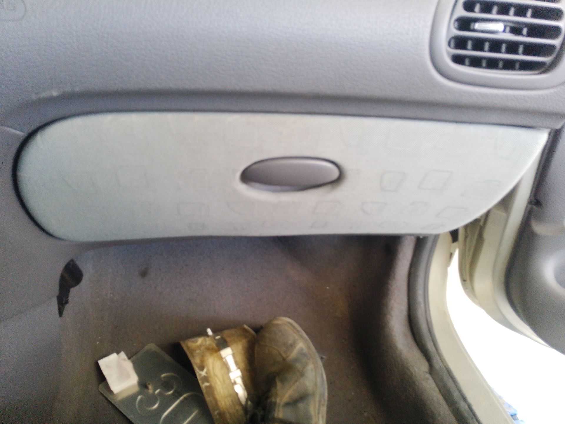 Recambio de guantera para peugeot 206 hatchback (2a/c) 1.4 i referencia OEM IAM 8214VE  