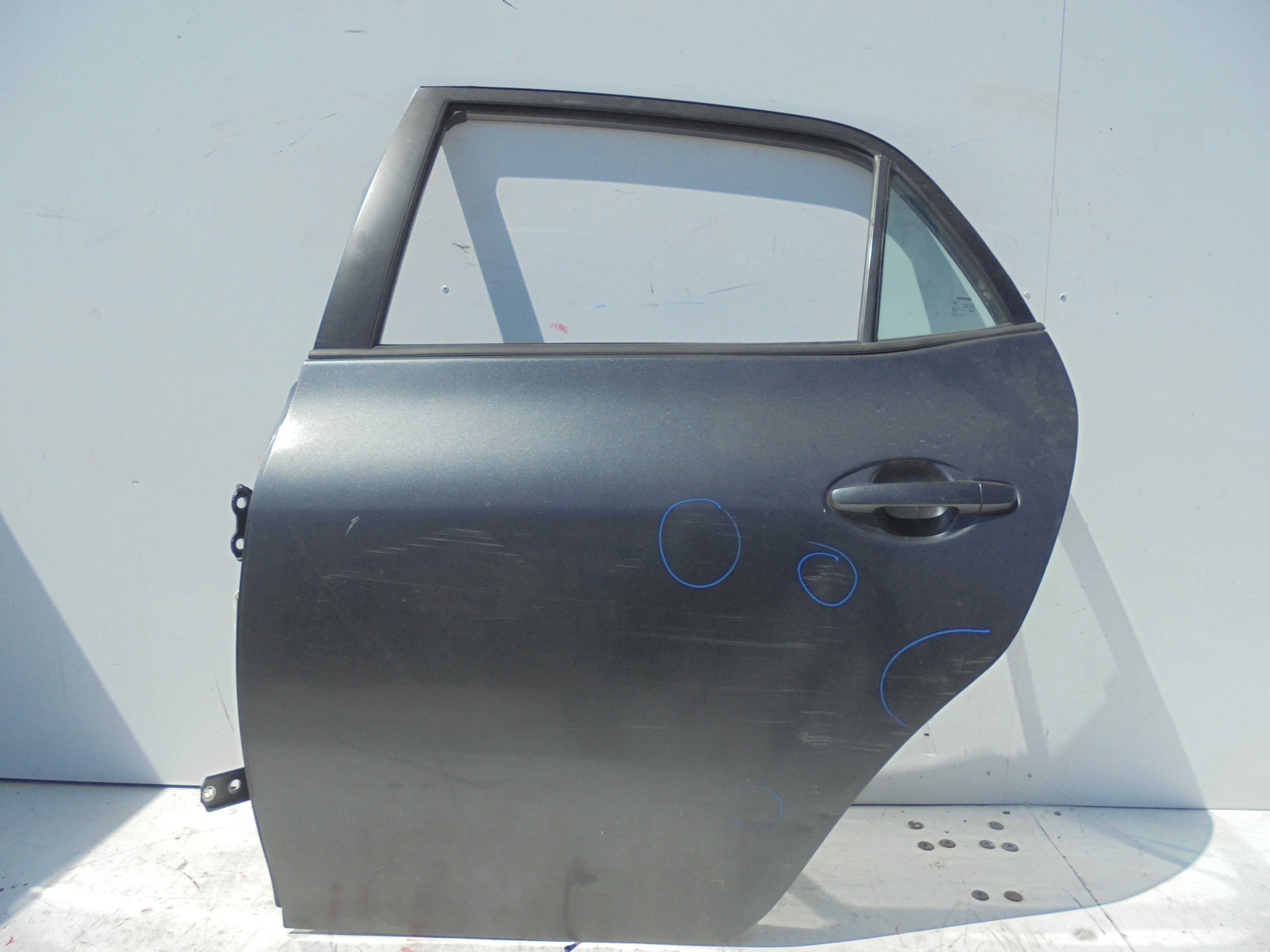Recambio de puerta trasera izquierda para toyota auris 1.6 16v cat referencia OEM IAM   