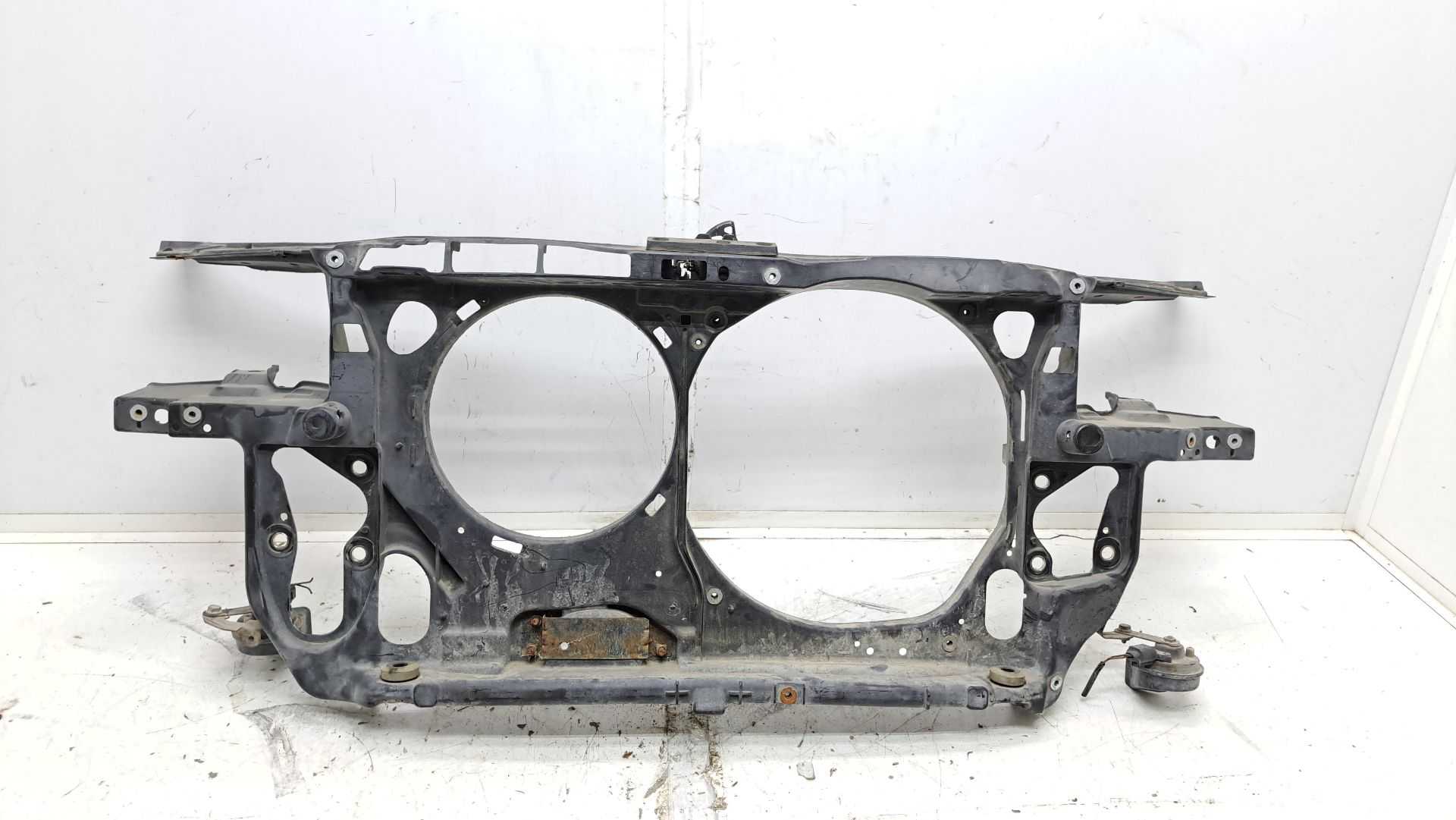 Recambio de panel frontal para volkswagen passat berlina (3b3) advance referencia OEM IAM   