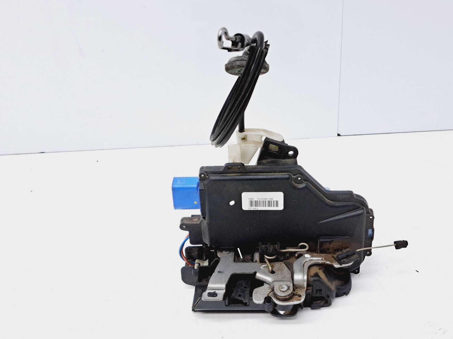 Recambio de cerradura puerta trasera izquierda para volkswagen golf v berlina (1k1) 1.9 tdi referencia OEM IAM 7L0839015D  