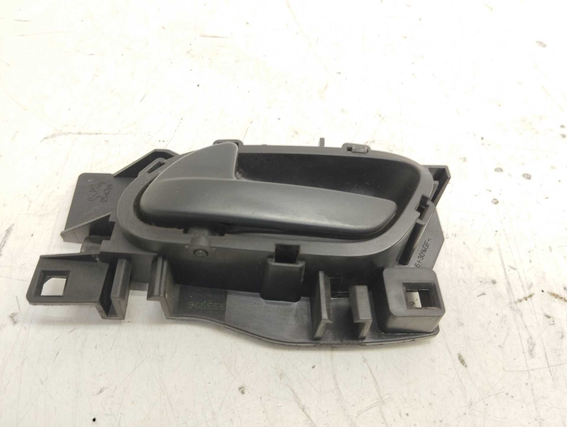 Recambio de maneta interior delantera izquierda para citroën berlingo cuadro l1 referencia OEM IAM 96555515XT  