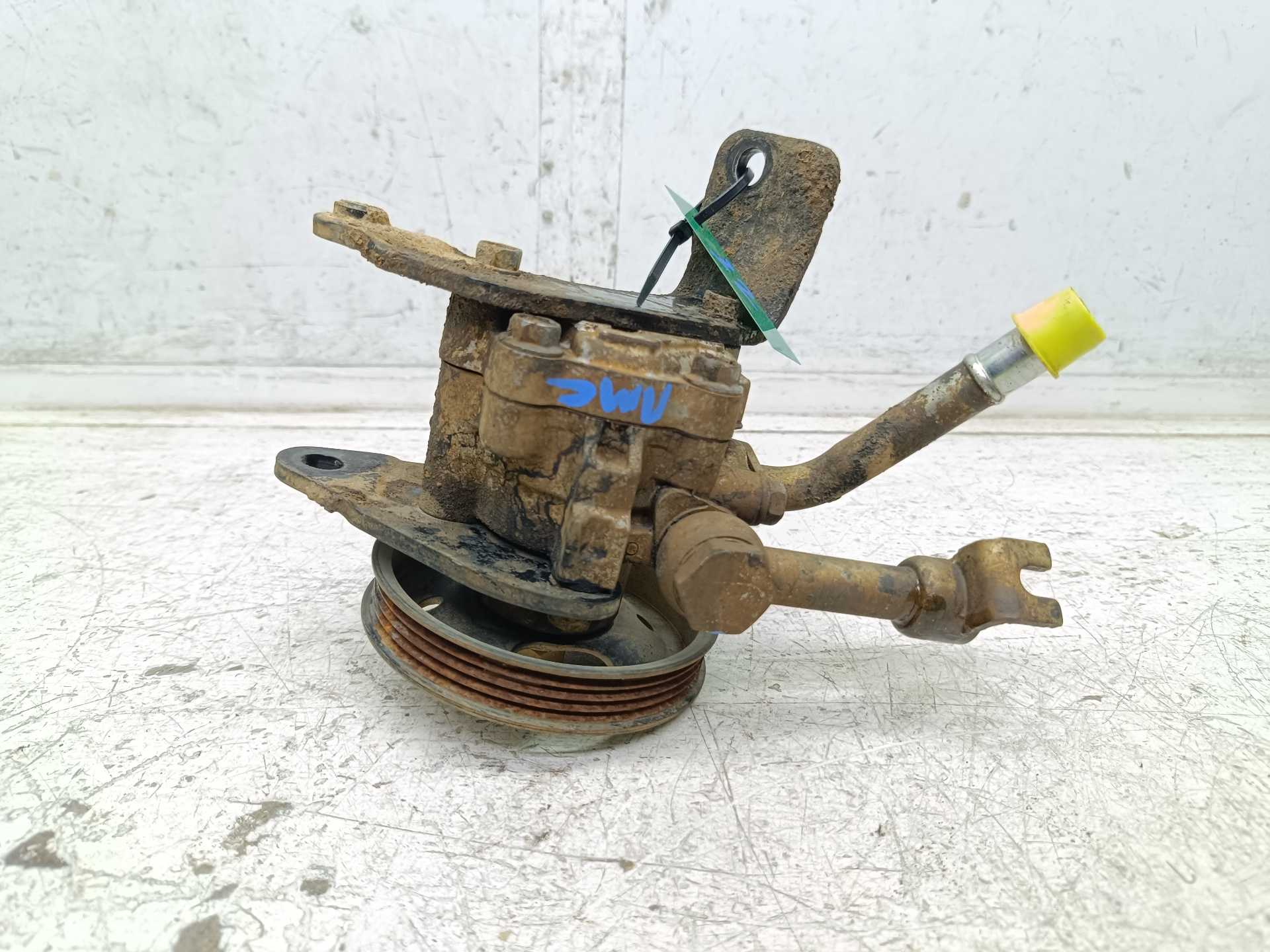 Recambio de bomba direccion para nissan pathfinder (r51) 2.5 dci le referencia OEM IAM   