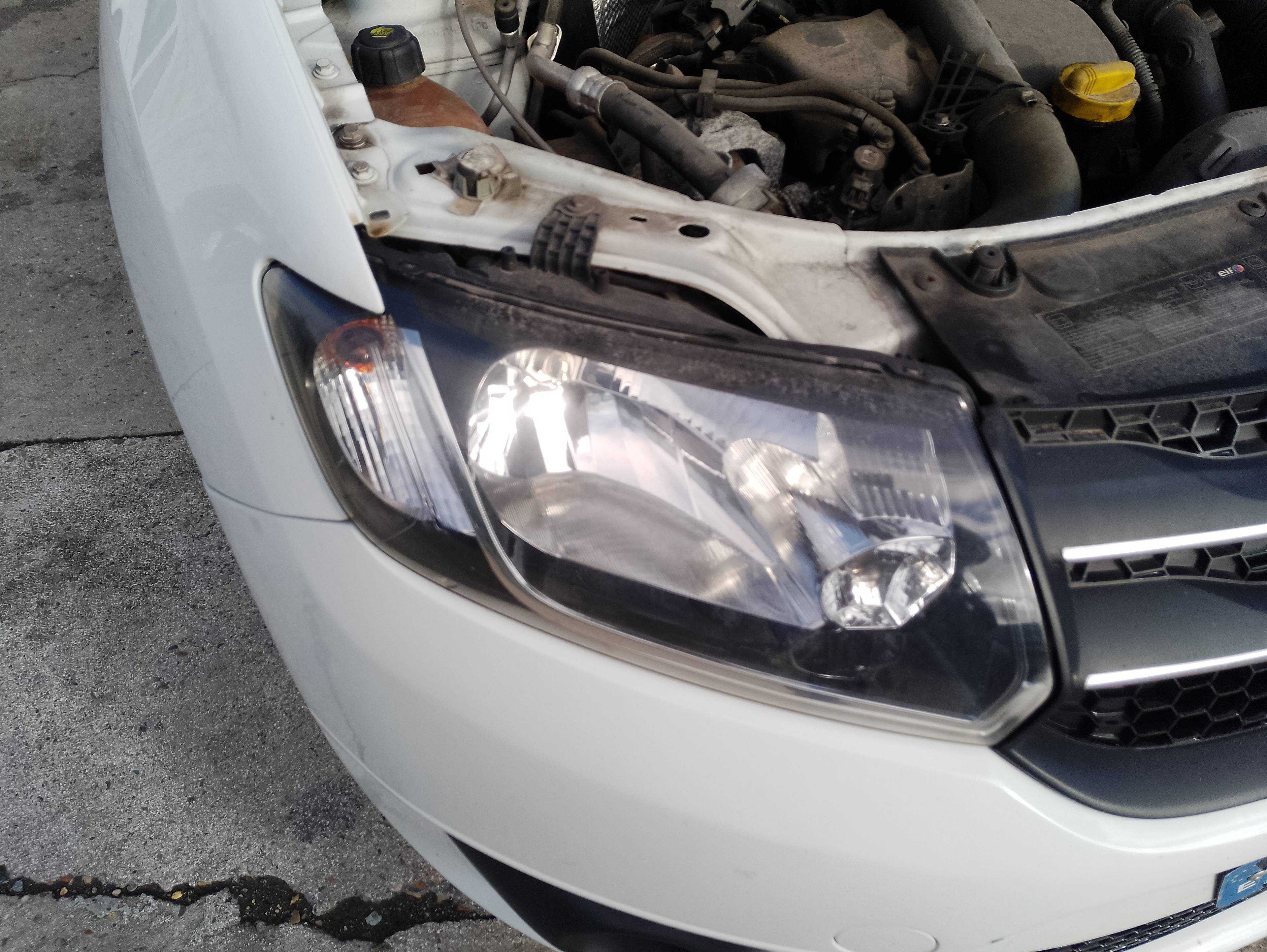 Recambio de faro derecho para dacia logan mcv ii laureate referencia OEM IAM   