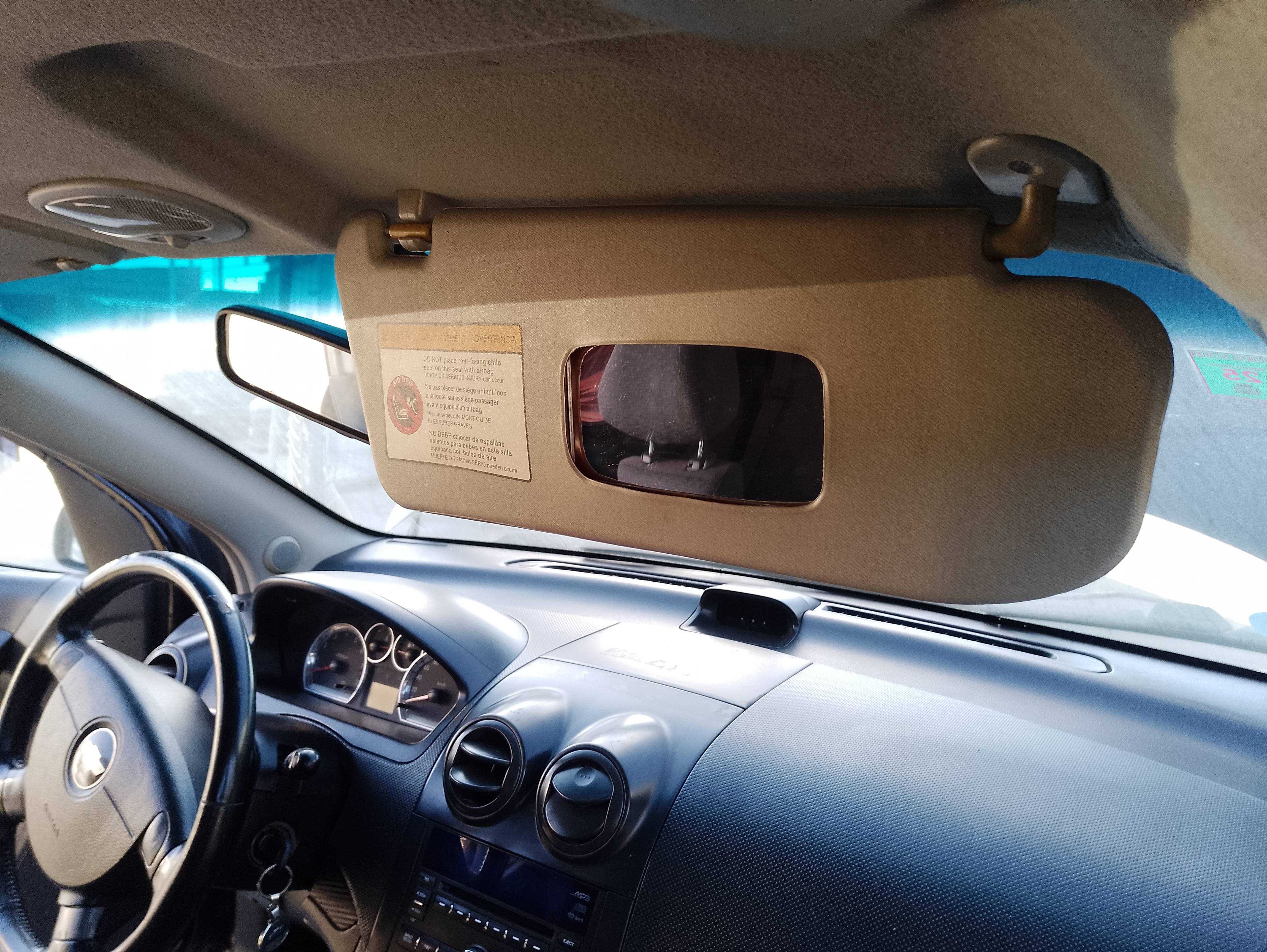 Recambio de parasol derecho para chevrolet aveo ls referencia OEM IAM   