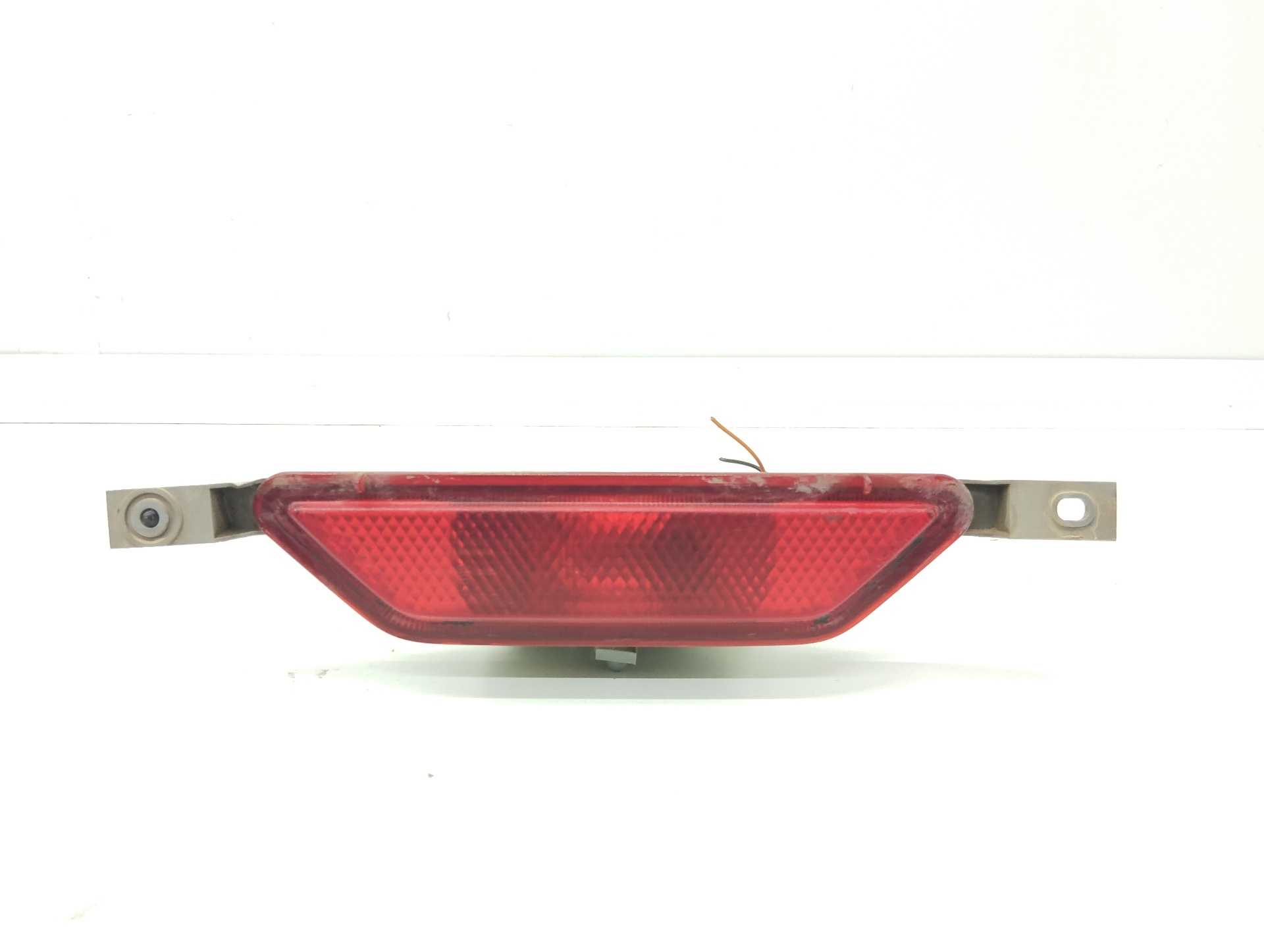 Recambio de faro antiniebla trasero central para renault koleos bose edition referencia OEM IAM 26580JY00A  