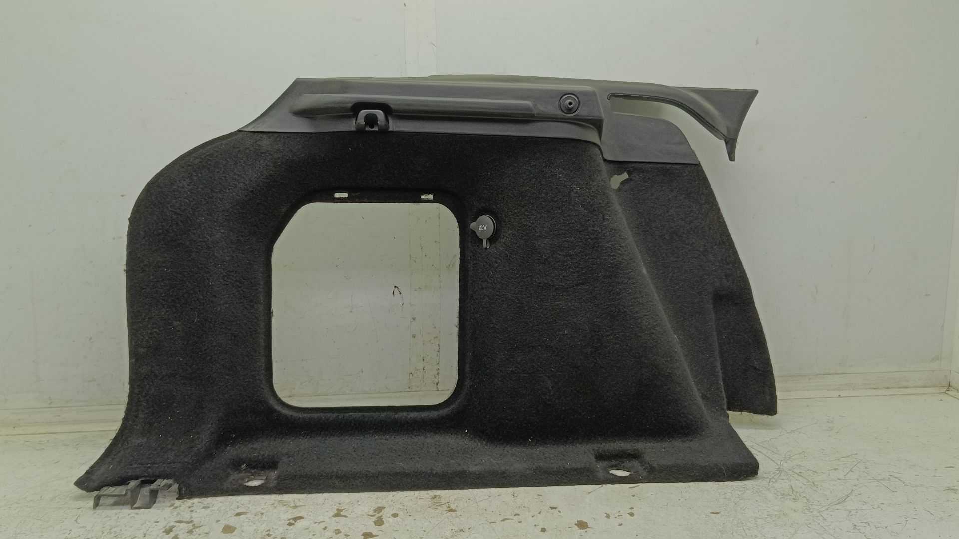 Recambio de moldura interior para dacia duster ii comfort referencia OEM IAM BJ3245431  