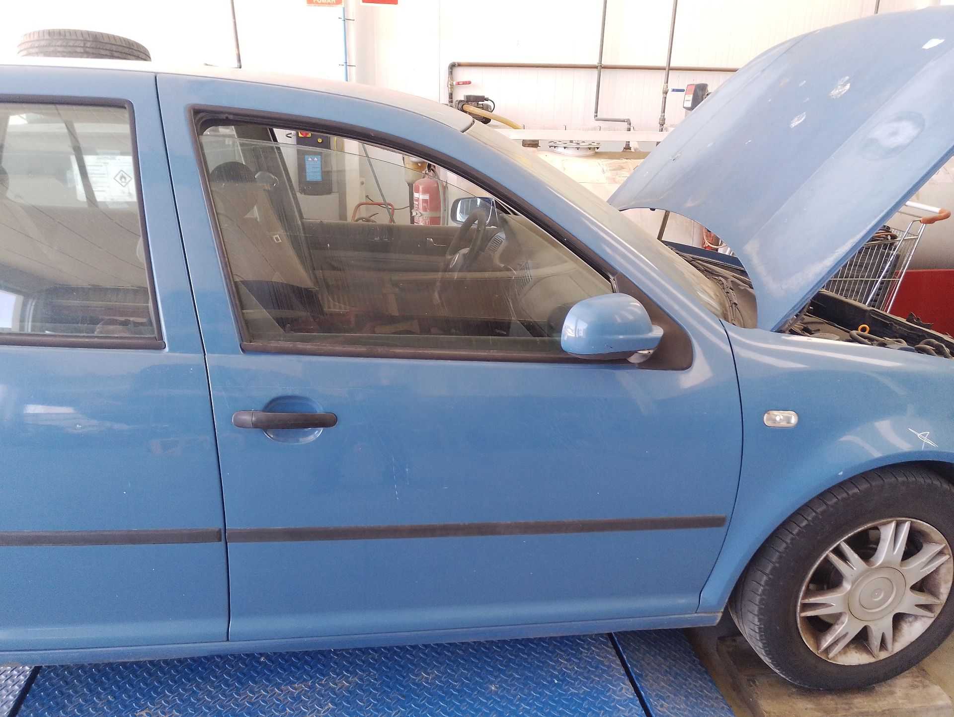 Recambio de puerta delantera derecha para volkswagen golf iv (1j1) 1.9 sdi referencia OEM IAM 1J4831056H  