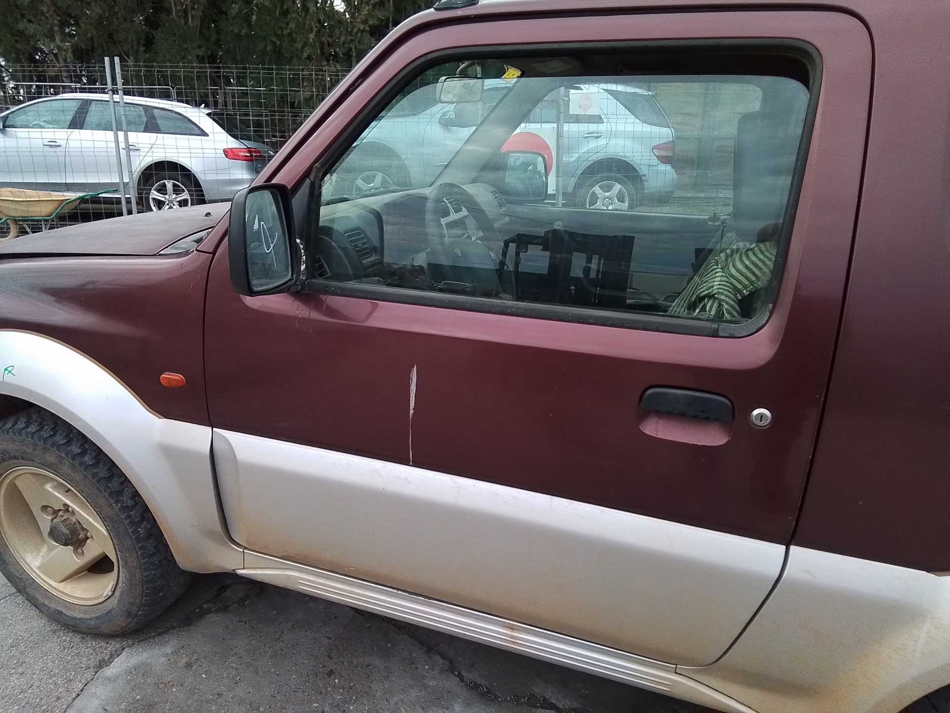 Recambio de puerta delantera izquierda para suzuki jimny sn (fj) 1.3 16v cat referencia OEM IAM   