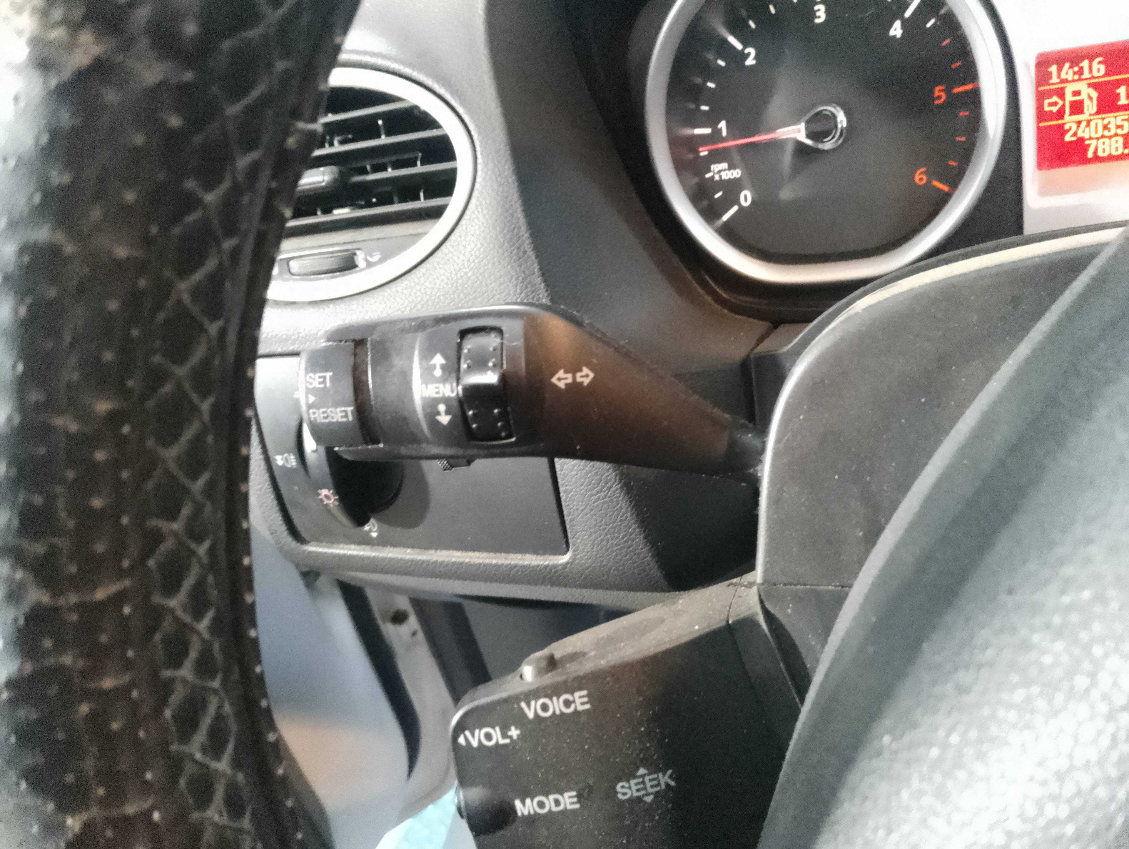 Recambio de mando intermitentes para ford focus berlina (cap) ambiente (d) referencia OEM IAM   