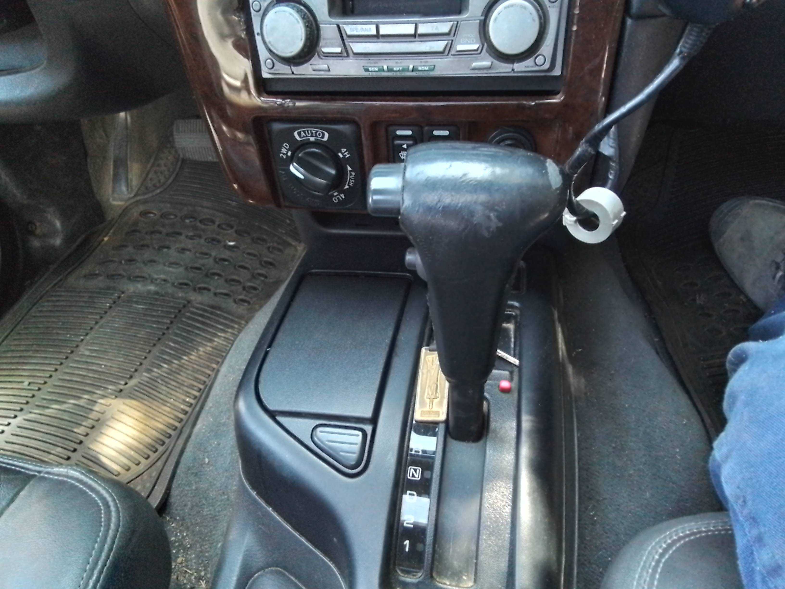 Recambio de palanca cambio para nissan pathfinder (r50) 3.3 v6 automático referencia OEM IAM   