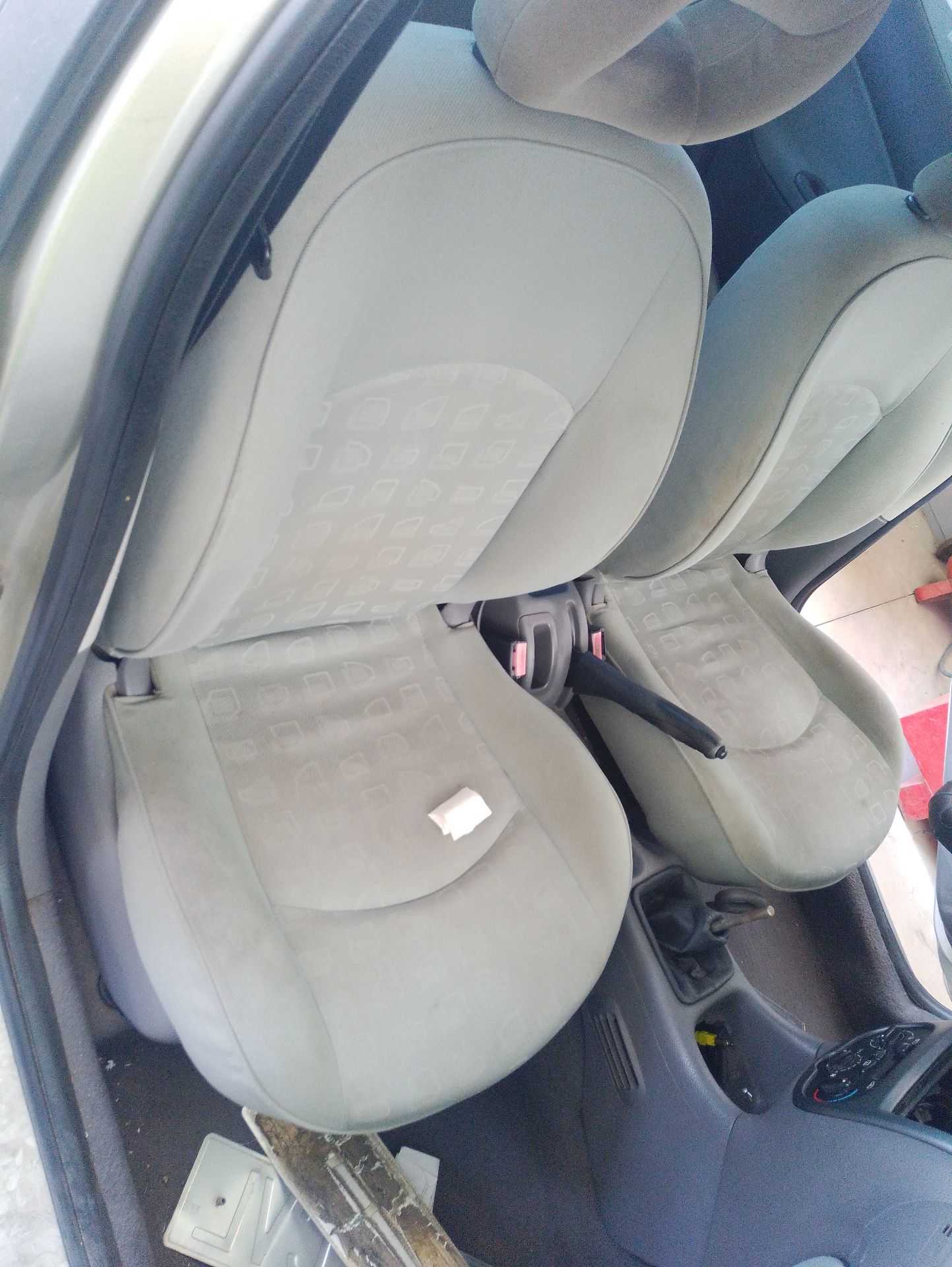 Recambio de asiento delantero derecho para peugeot 206 hatchback (2a/c) 1.4 i referencia OEM IAM   