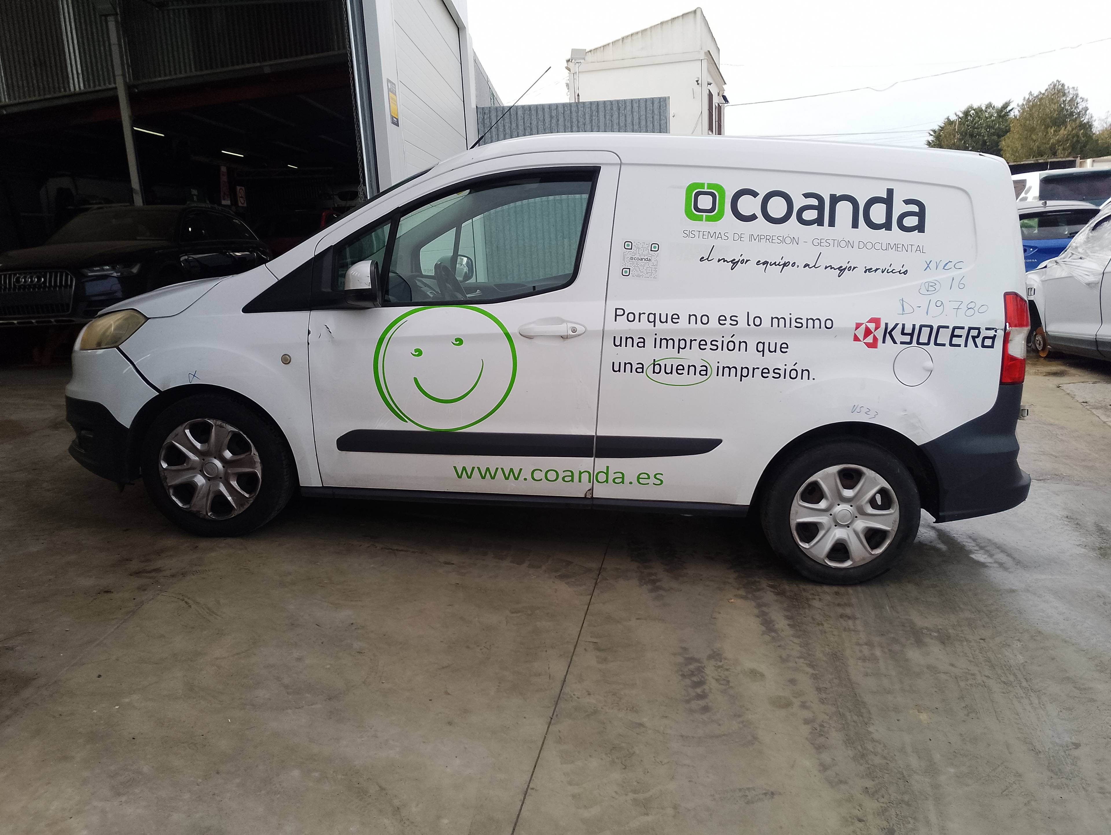 ford transit courier del año 2016