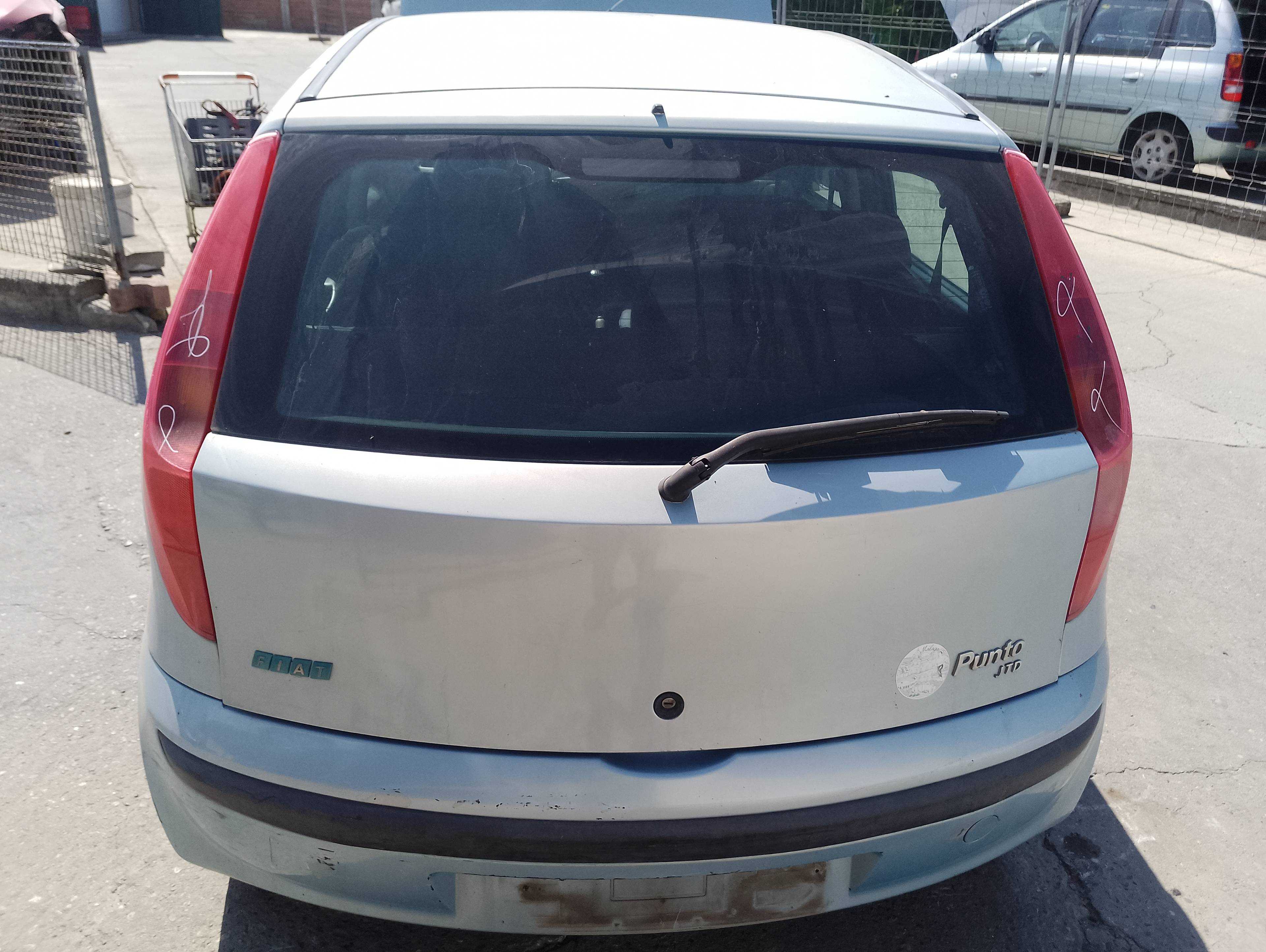 Recambio de porton trasero para fiat punto berlina (188) 1.9 jtd 85 dynamic referencia OEM IAM   