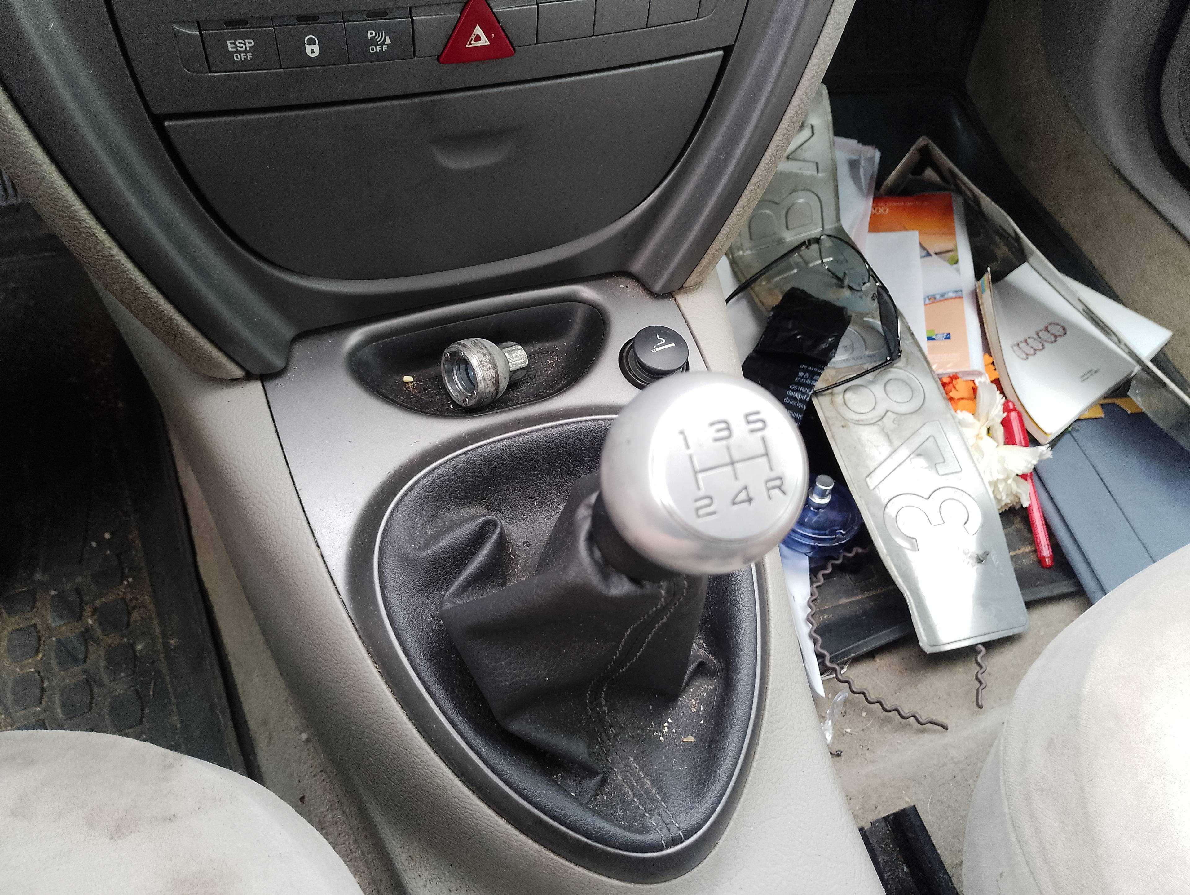 Recambio de palanca cambio para citroën c5 berlina attraction referencia OEM IAM   