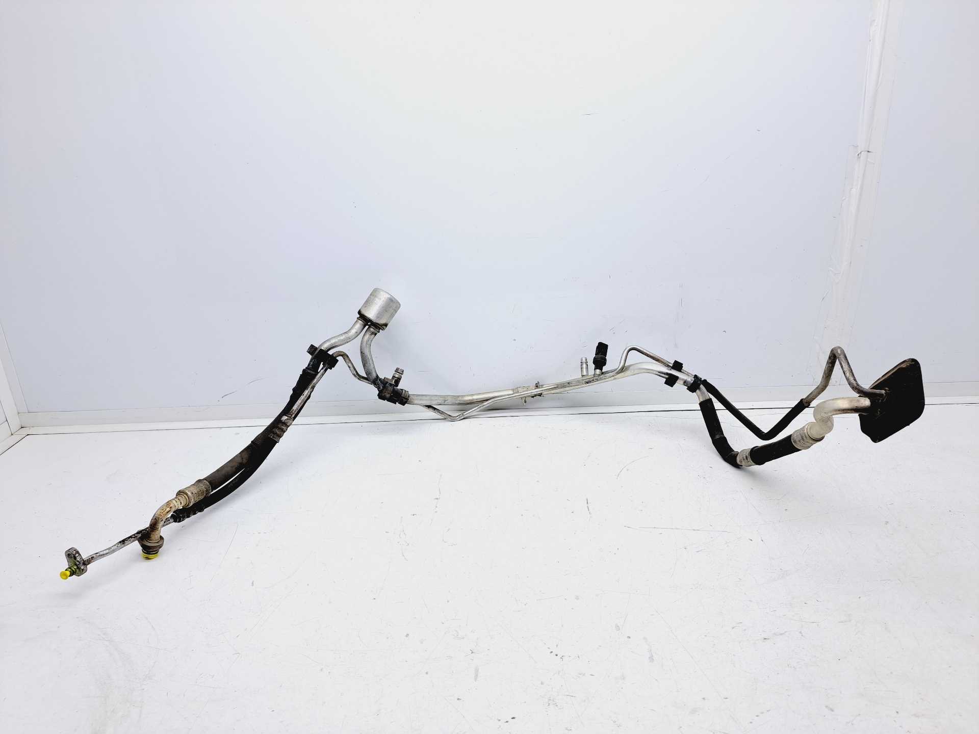 Recambio de tubos aire acondicionado para peugeot 307 berlina (s2) xs referencia OEM IAM 9657451380  