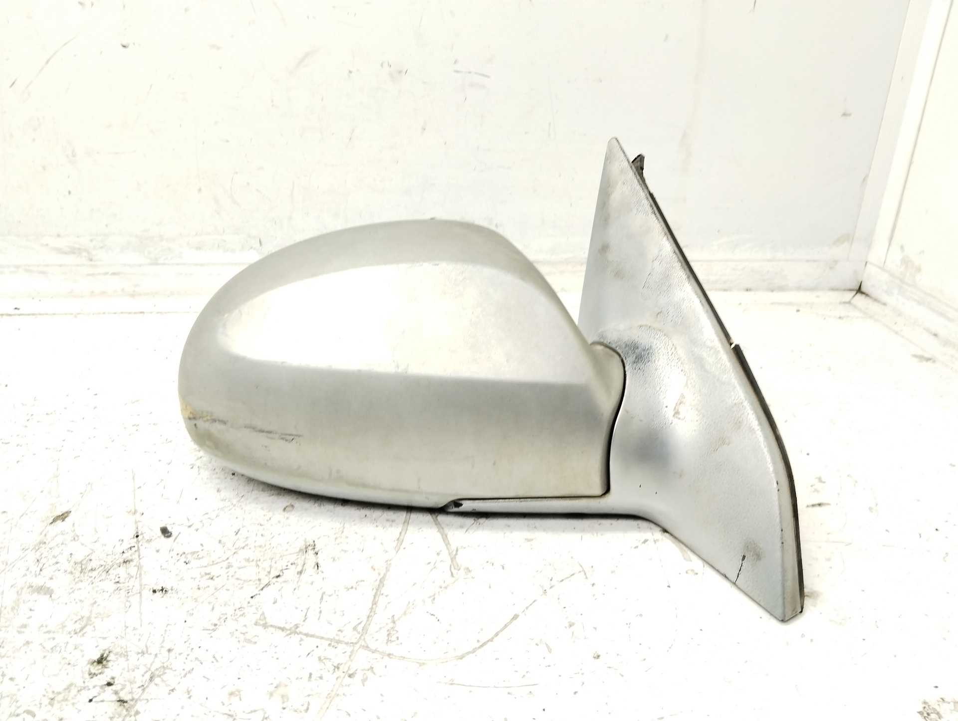 Recambio de retrovisor derecho para kia cerato 2.0 ex crdi berlina (4-ptas.) referencia OEM IAM   