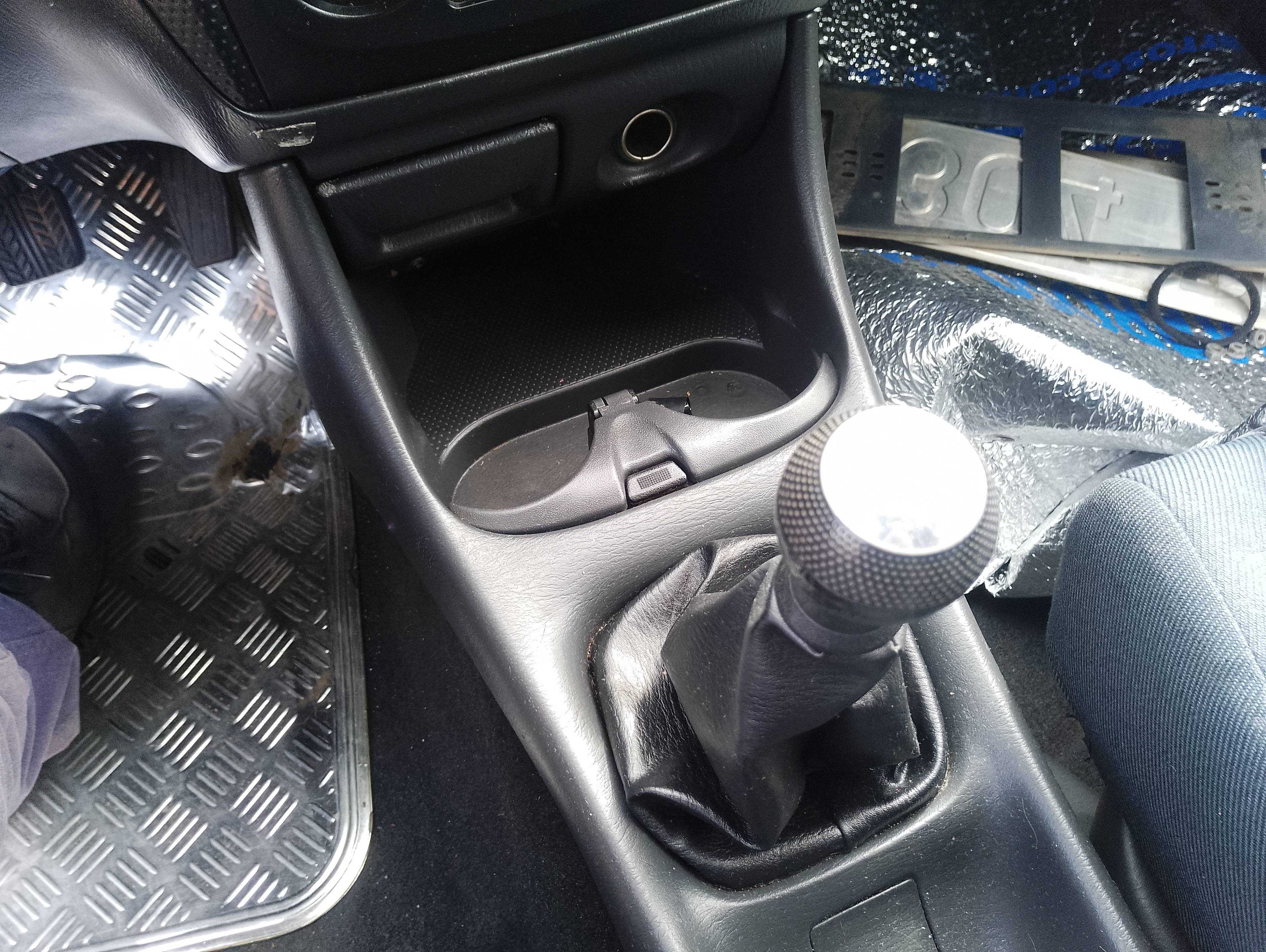 Recambio de palanca cambio para mazda 323 berlina f/s (bj) 2.0 d f glx referencia OEM IAM   