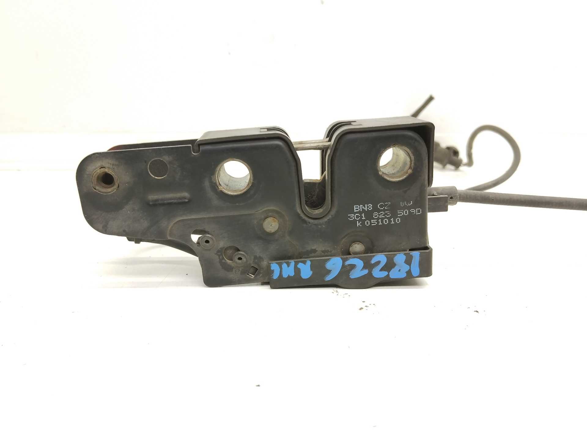 Recambio de cerradura capo para volkswagen passat berlina (3c2) advance referencia OEM IAM 3C1823509D  