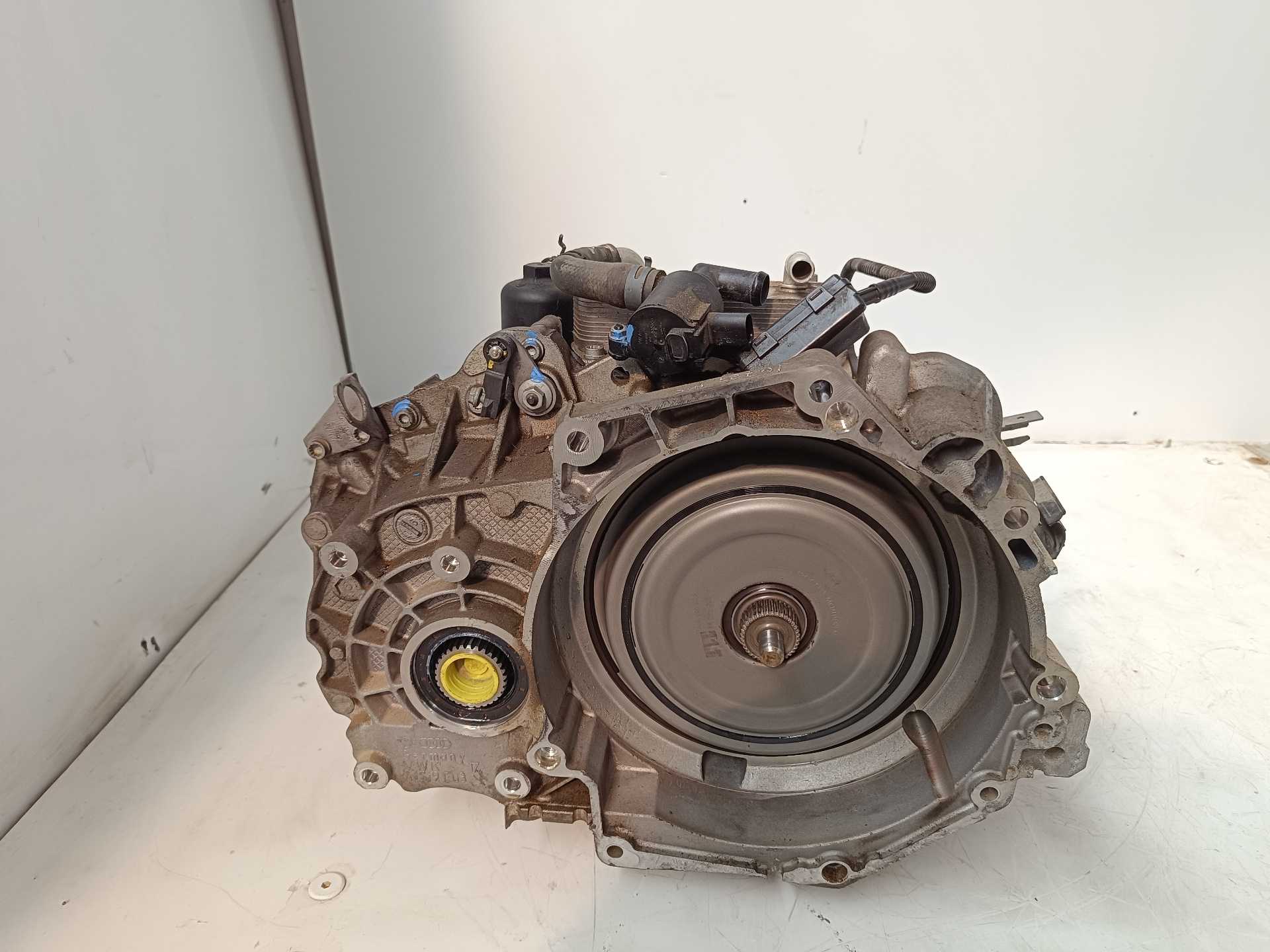 Recambio de caja cambios para volkswagen golf vii lim. 2.0 tsi referencia OEM IAM SGC 2212614 FD6D9011