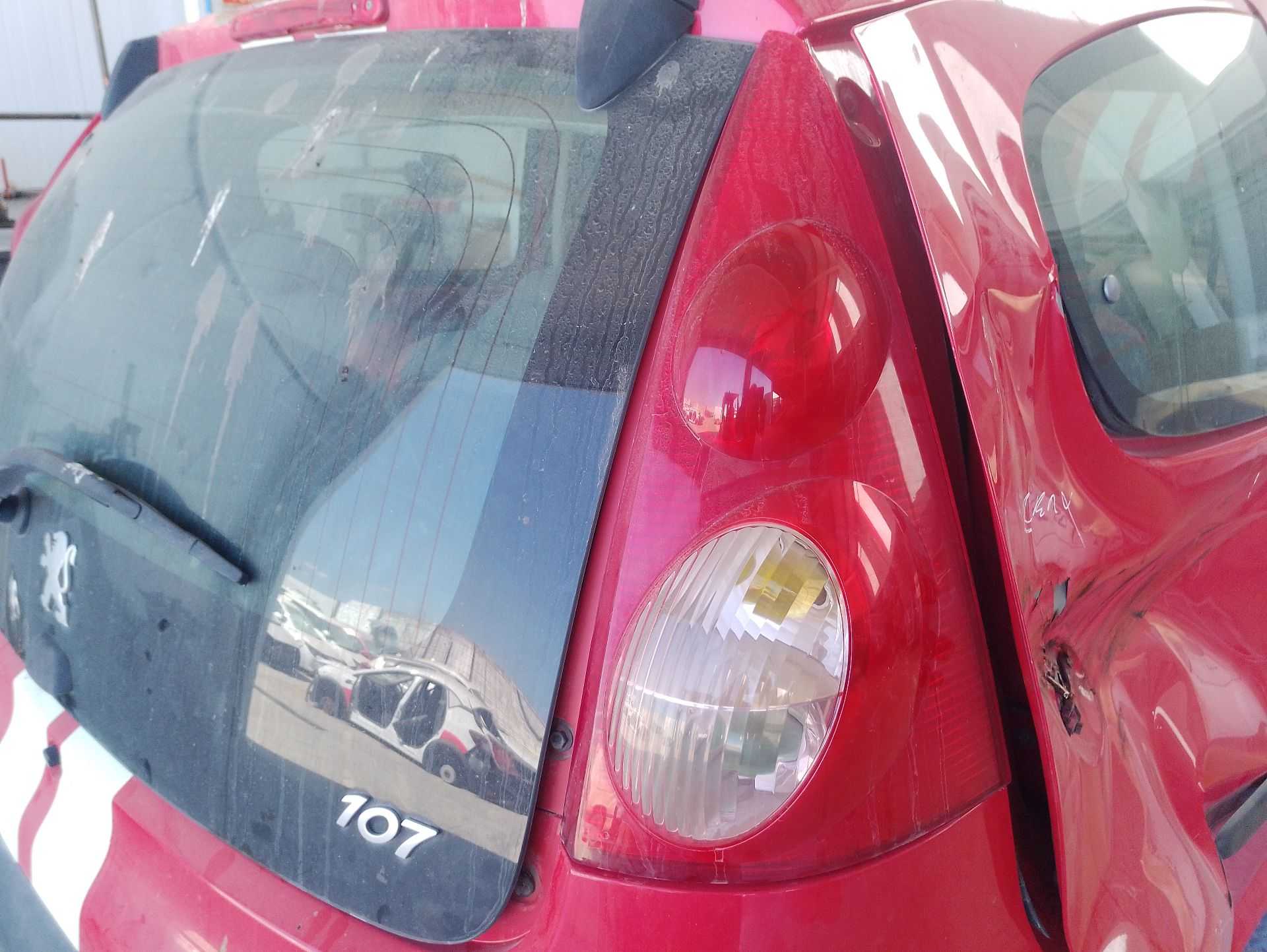 Recambio de piloto trasero derecho para peugeot 107 (pm_, pn_) 1.0 referencia OEM IAM 6351X6  
