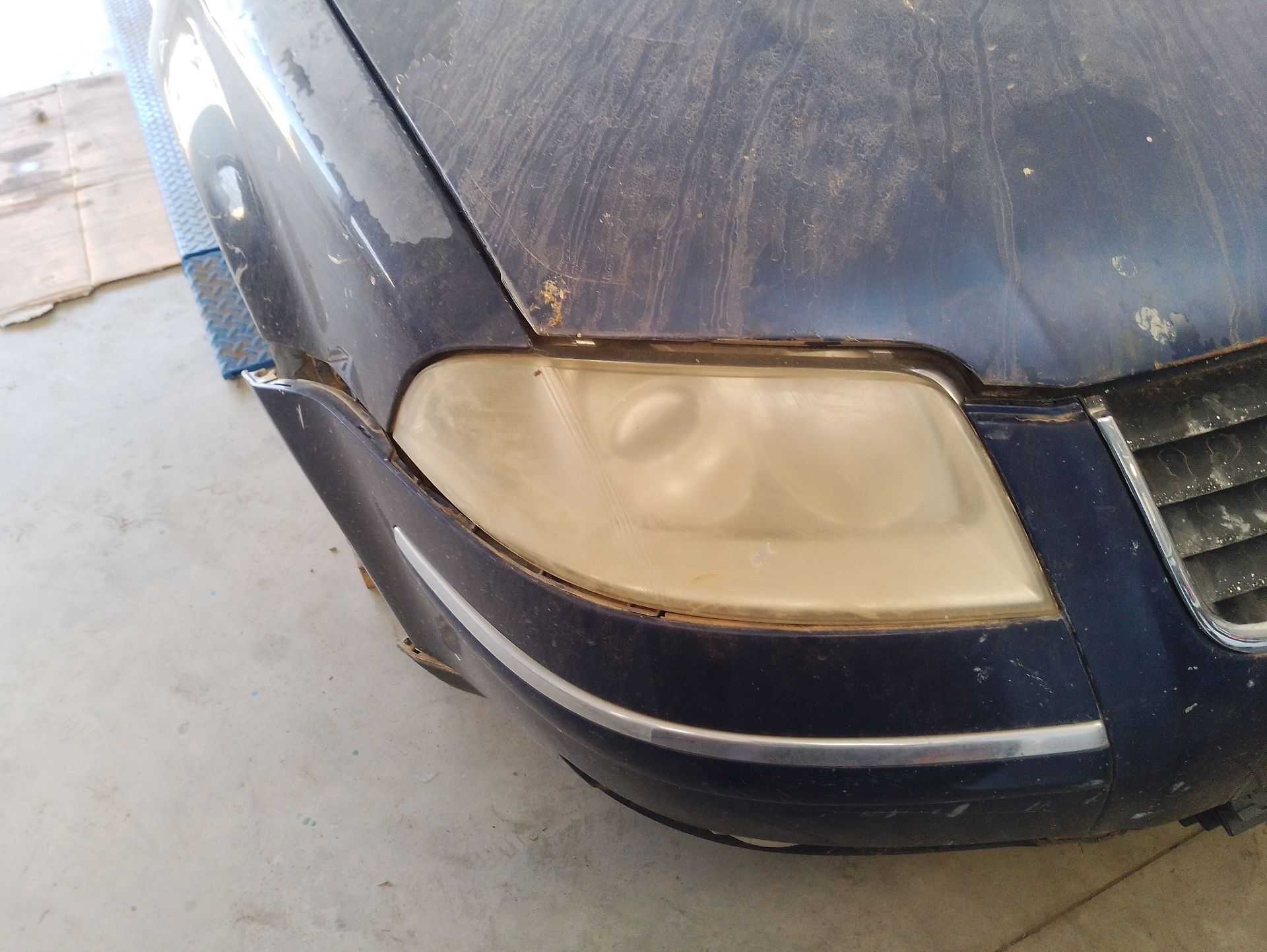 Recambio de faro derecho para volkswagen passat b5.5 (3b3) 1.9 tdi referencia OEM IAM 3B0941016AN  