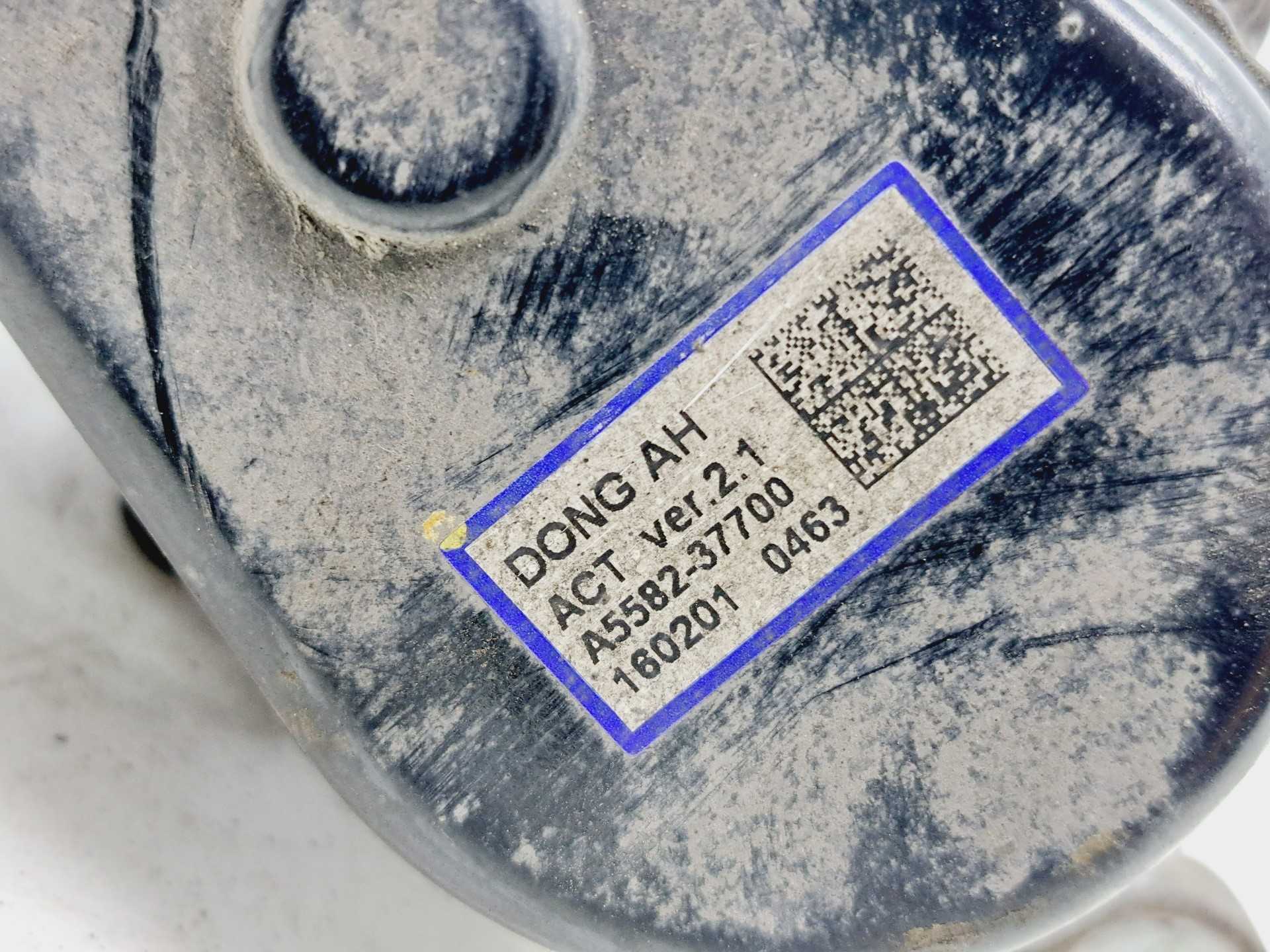 Recambio de pinza de freno trasera izquierda para kia optima business referencia OEM IAM A558237700  