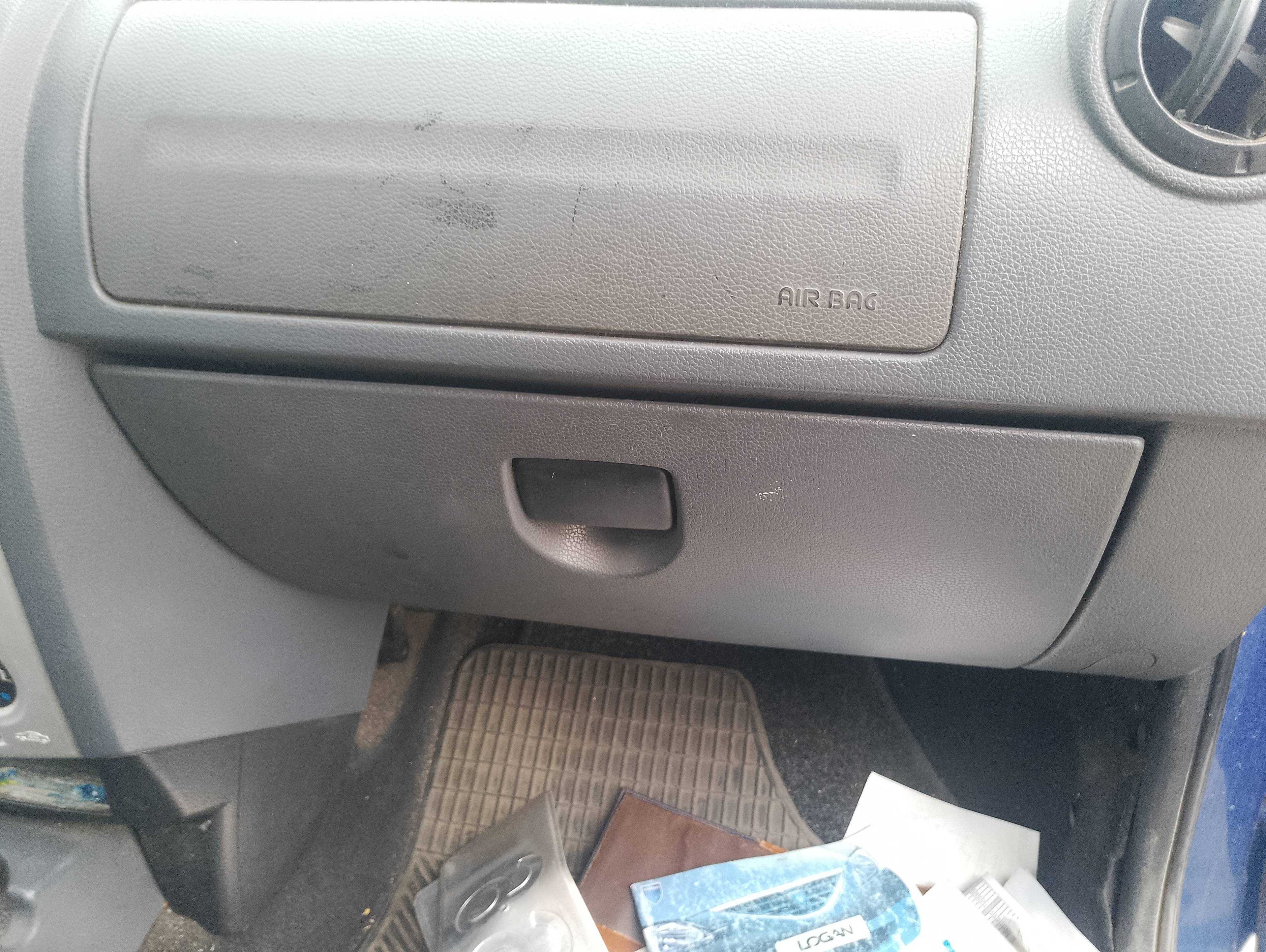 Recambio de guantera para dacia logan 1.5 dci diesel cat referencia OEM IAM   