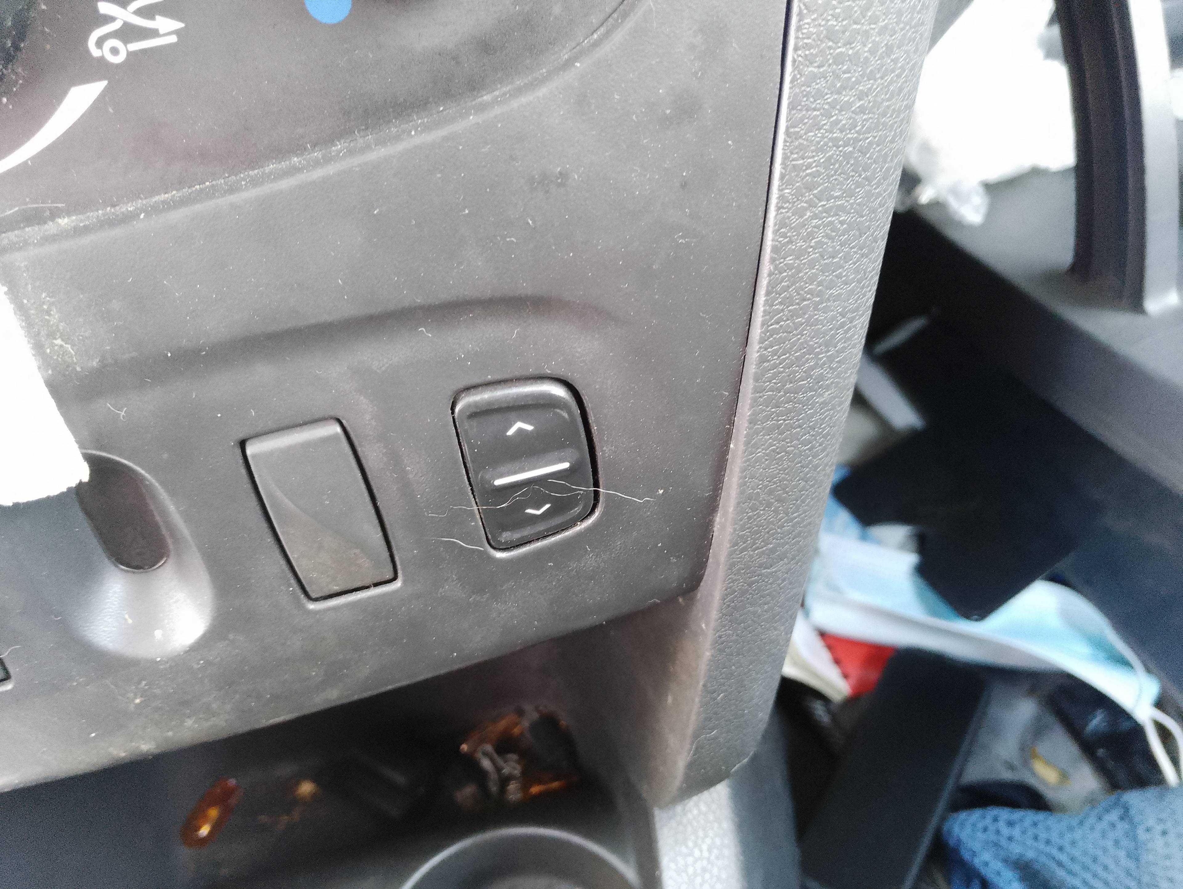 Recambio de mando elevalunas delantero derecho para dacia logan mcv ii laureate referencia OEM IAM   