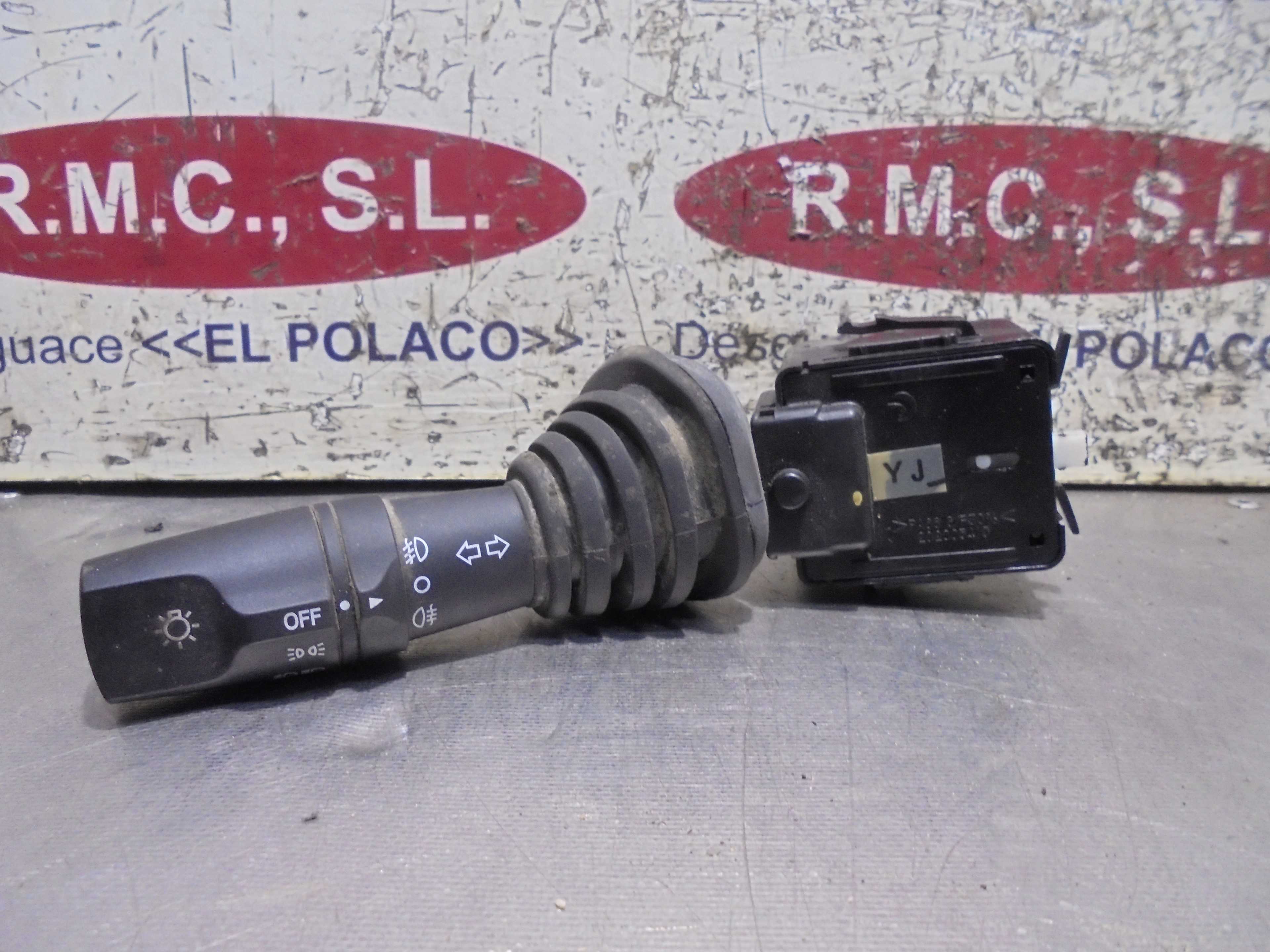 Recambio de mando intermitentes para chevrolet captiva 2.0 vcdi lt referencia OEM IAM 202005410  