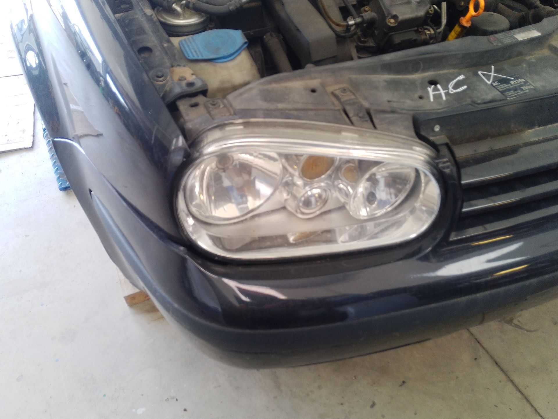 Recambio de faro derecho para volkswagen golf iv variant (1j5) 1.6 referencia OEM IAM 1J1941018F  