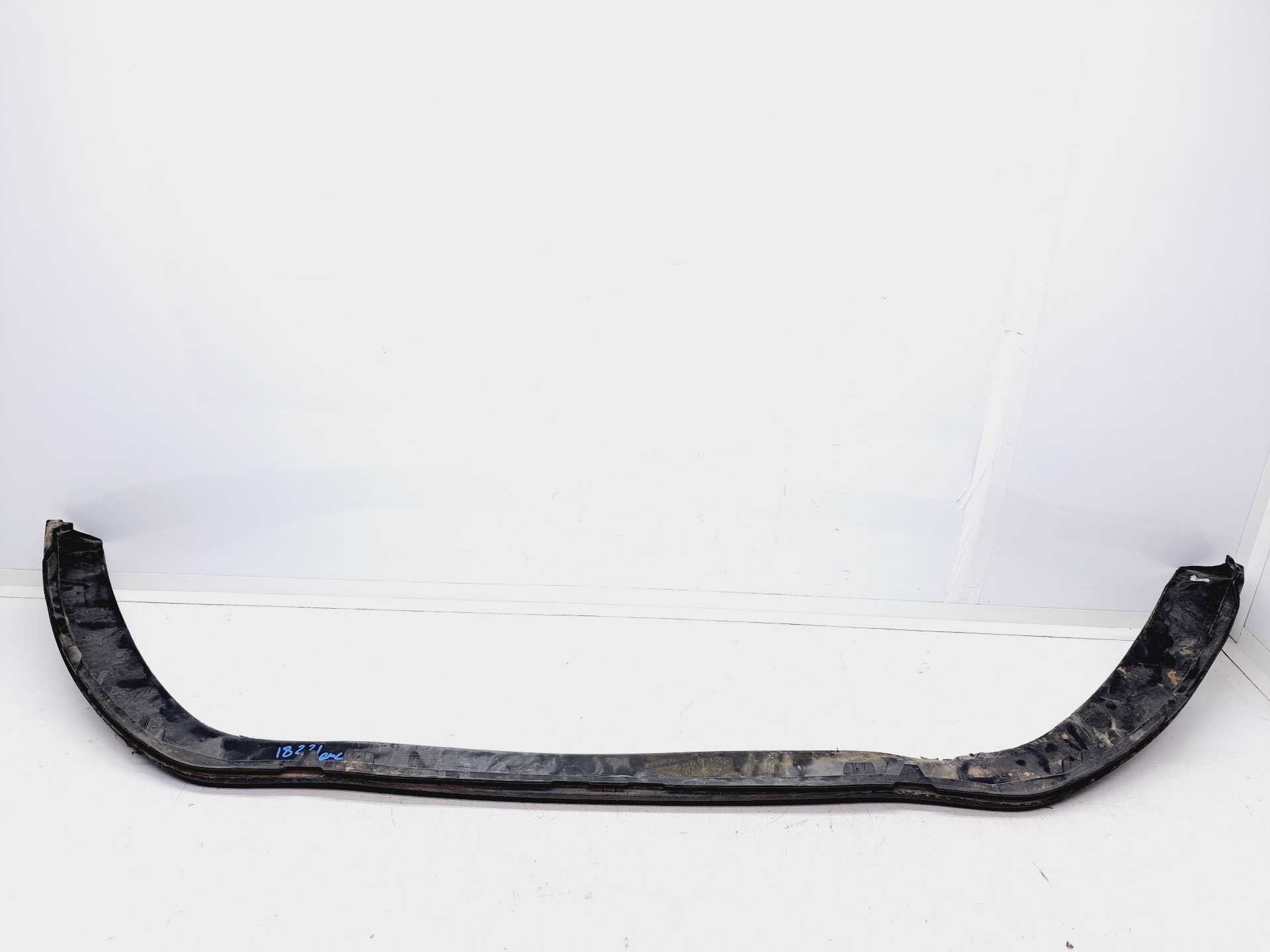 Recambio de faldon delantero para renault clio iv referencia OEM IAM 960159313R  