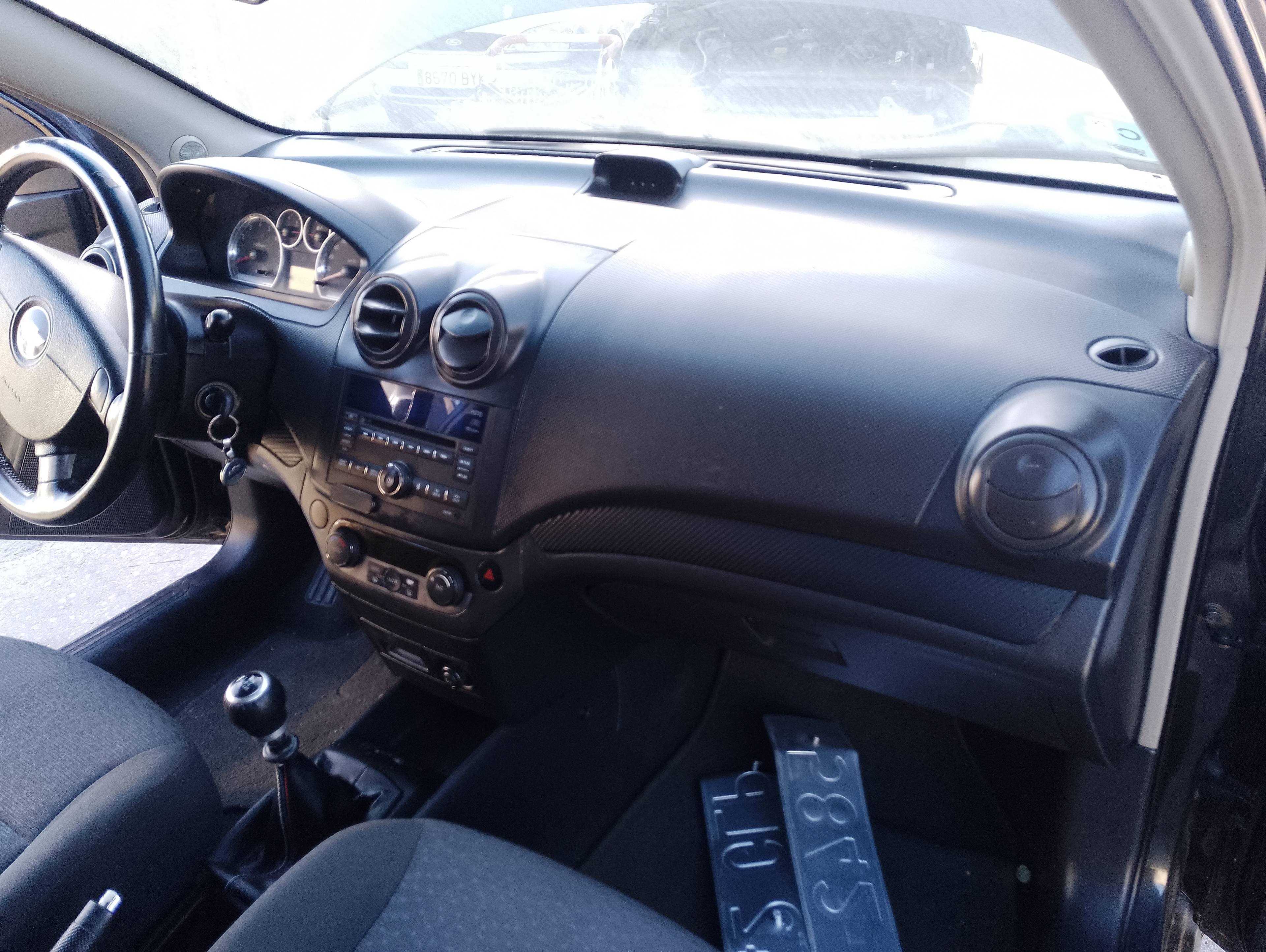 Recambio de salpicadero para chevrolet aveo ls referencia OEM IAM   