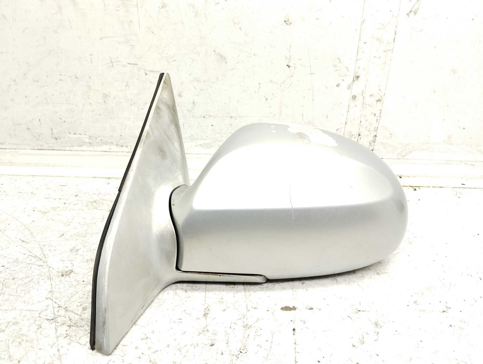 Recambio de retrovisor izquierdo para kia cerato 2.0 ex crdi berlina (4-ptas.) referencia OEM IAM   