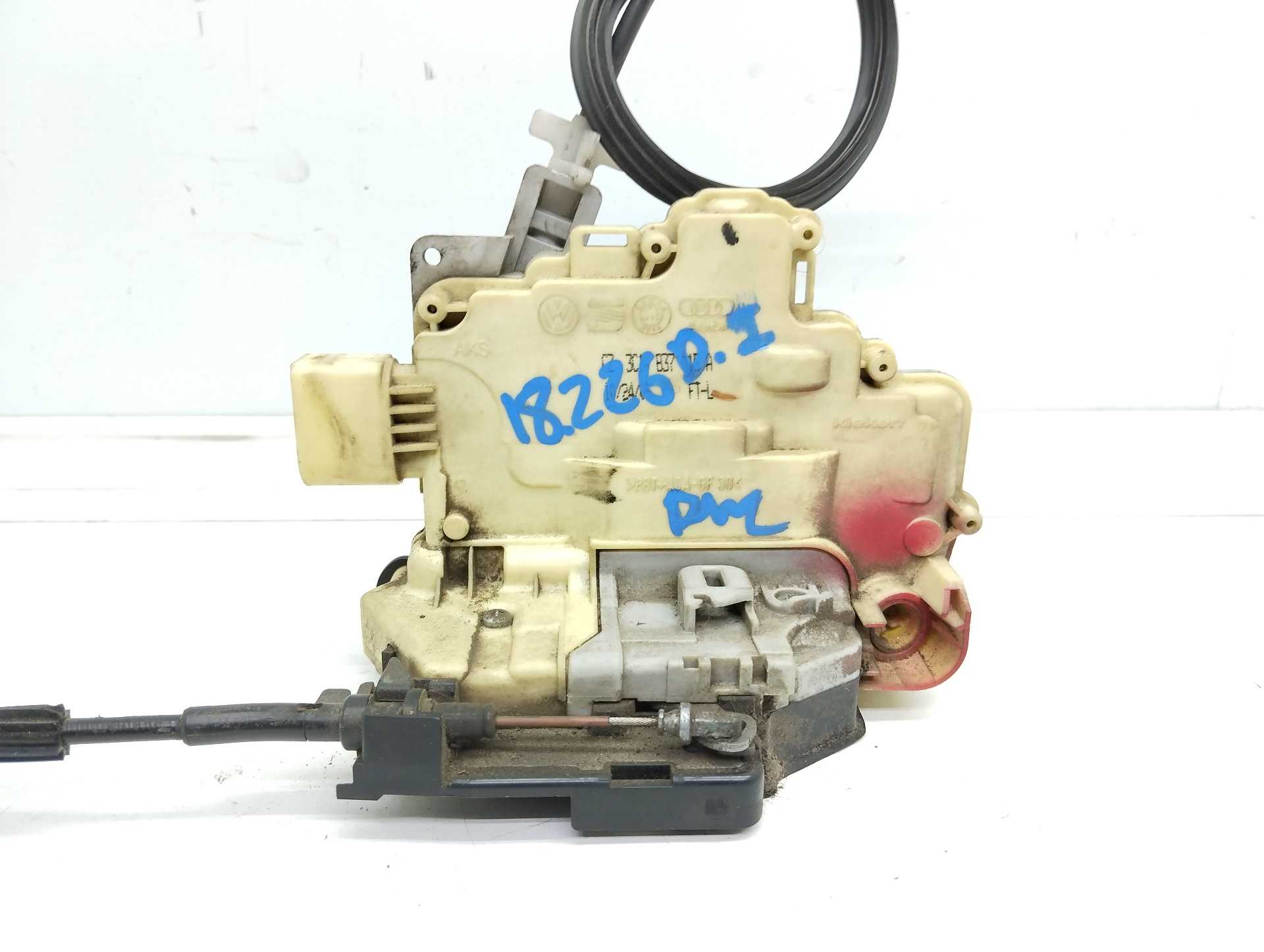 Recambio de cerradura puerta delantera izquierda para volkswagen passat berlina (3c2) advance referencia OEM IAM 3C1837015A  