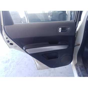 GUARNECIDO PUERTA TRASERA IZQUIERDA 