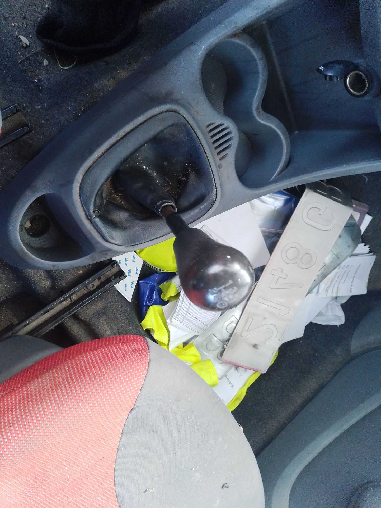 Recambio de palanca cambio para peugeot 107 (pm_, pn_) 1.0 referencia OEM IAM 2400AG  