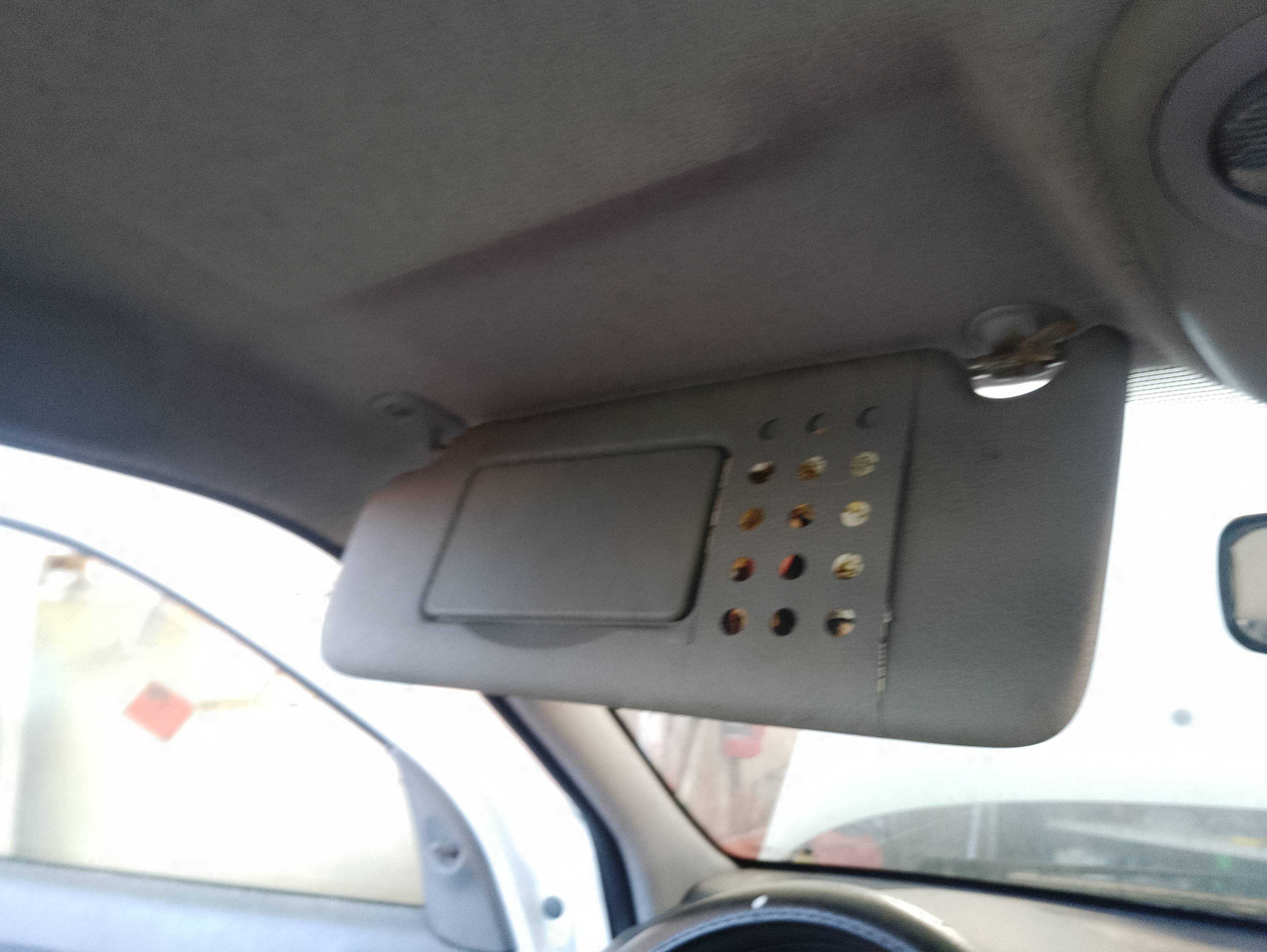 Recambio de parasol izquierdo para renault clio ii fase i (b/cbo) 1.9 d referencia OEM IAM   