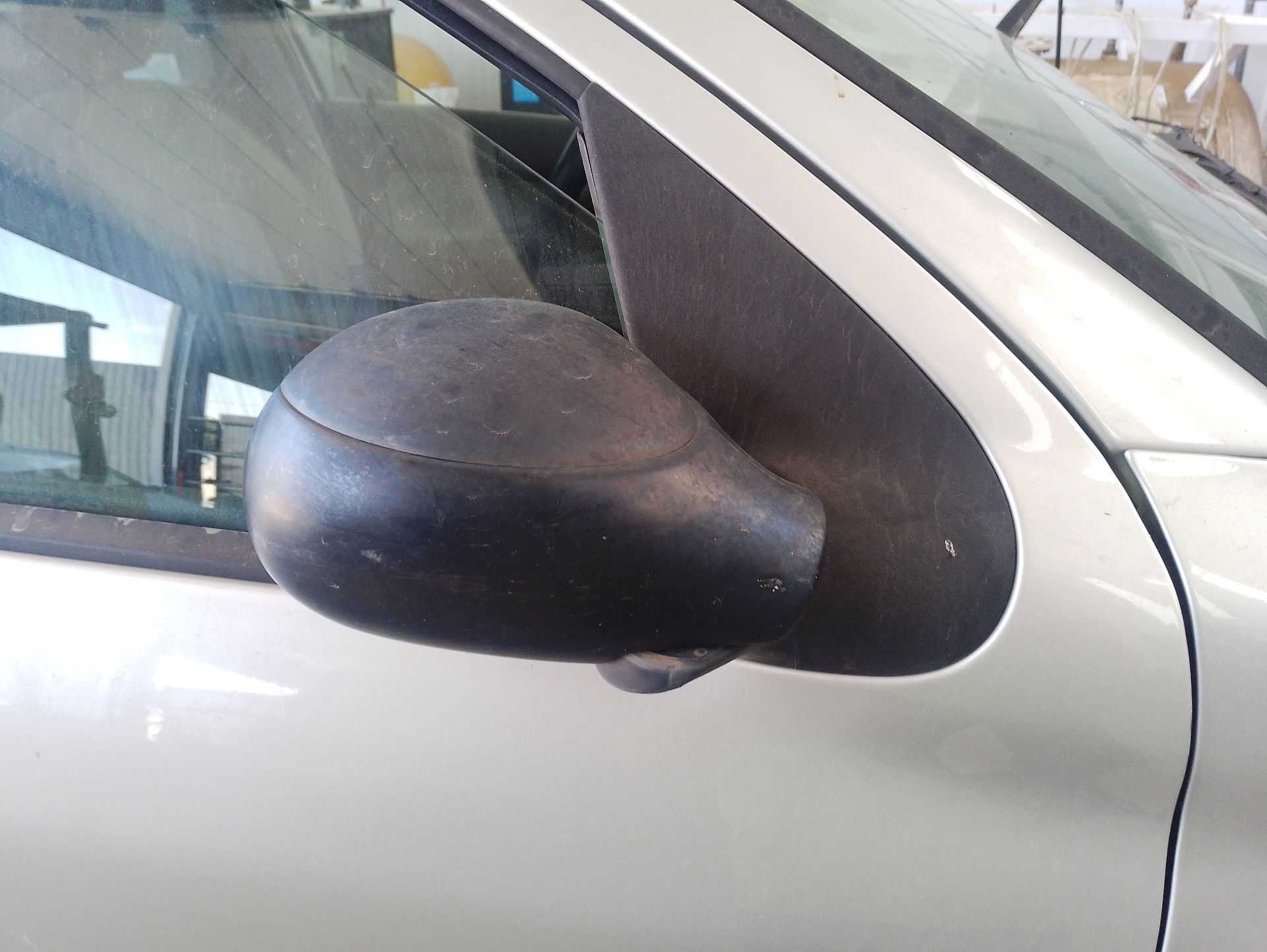 Recambio de retrovisor derecho para peugeot 206 hatchback (2a/c) 1.4 i referencia OEM IAM   