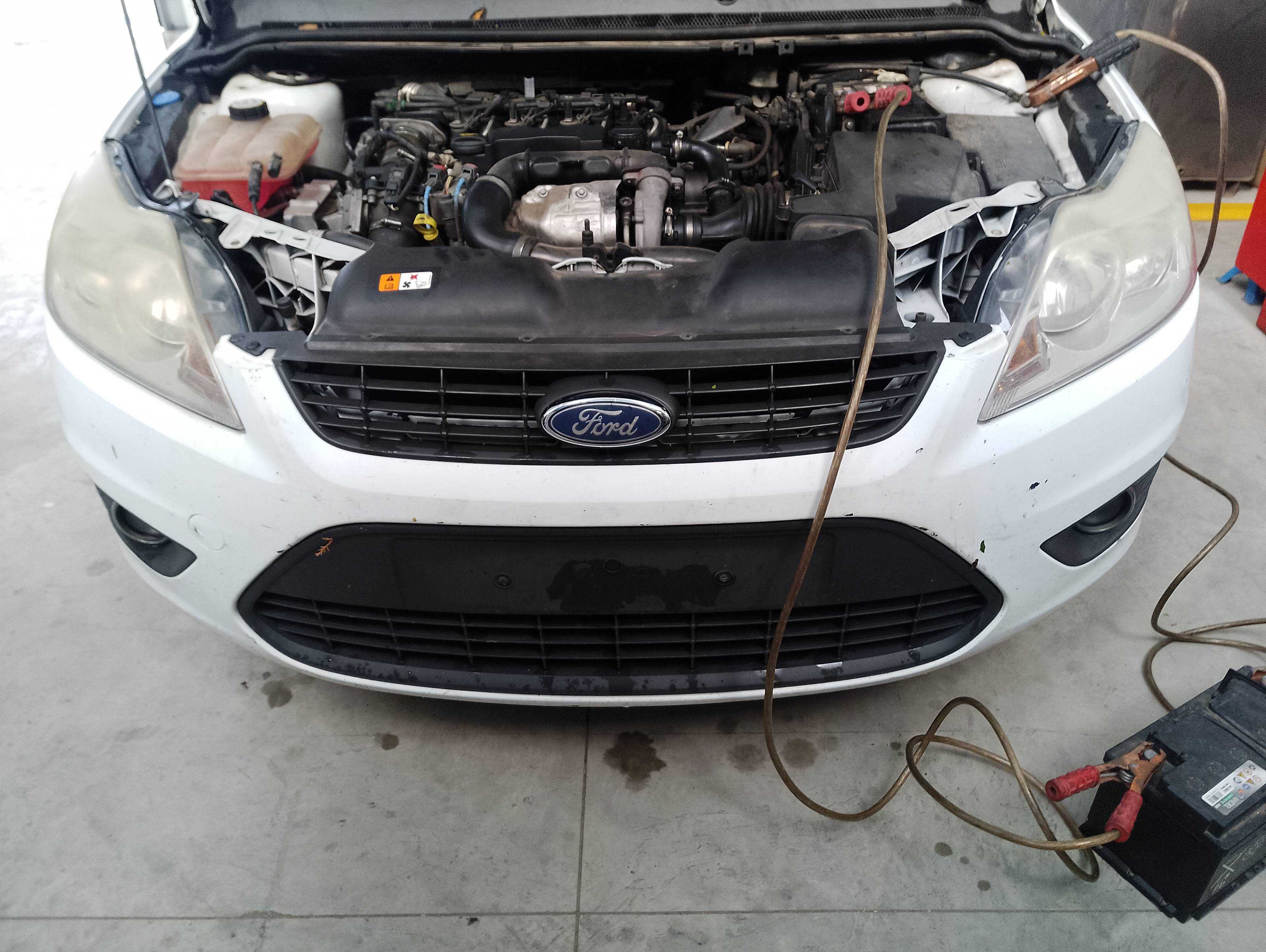 Recambio de paragolpes delantero para ford focus berlina (cap) ambiente (d) referencia OEM IAM   