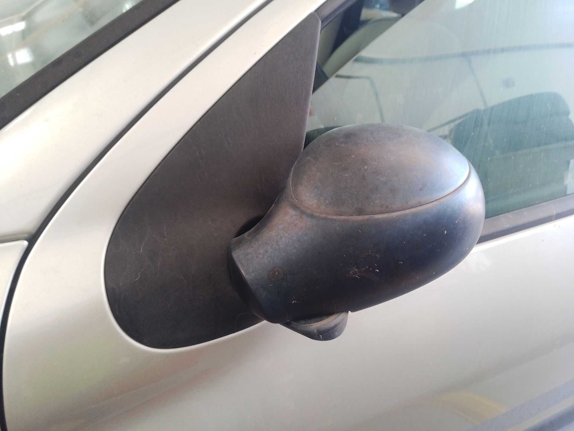 Recambio de retrovisor izquierdo para peugeot 206 hatchback (2a/c) 1.4 i referencia OEM IAM   