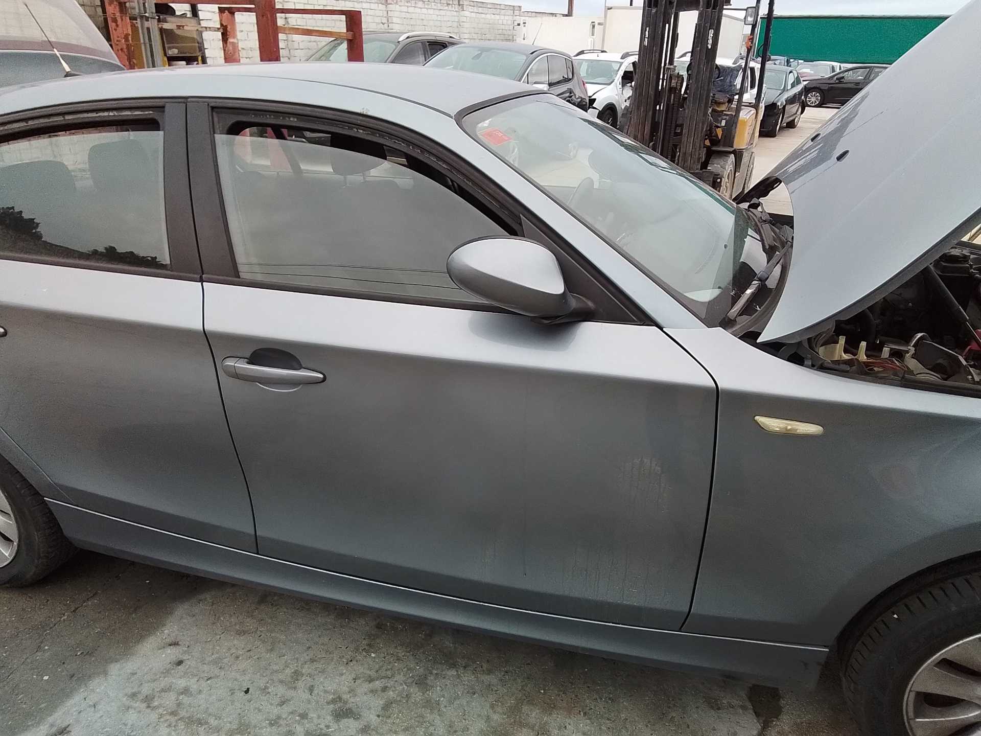 Recambio de puerta delantera derecha para bmw serie 1 berlina (e81/e87) 118d referencia OEM IAM   