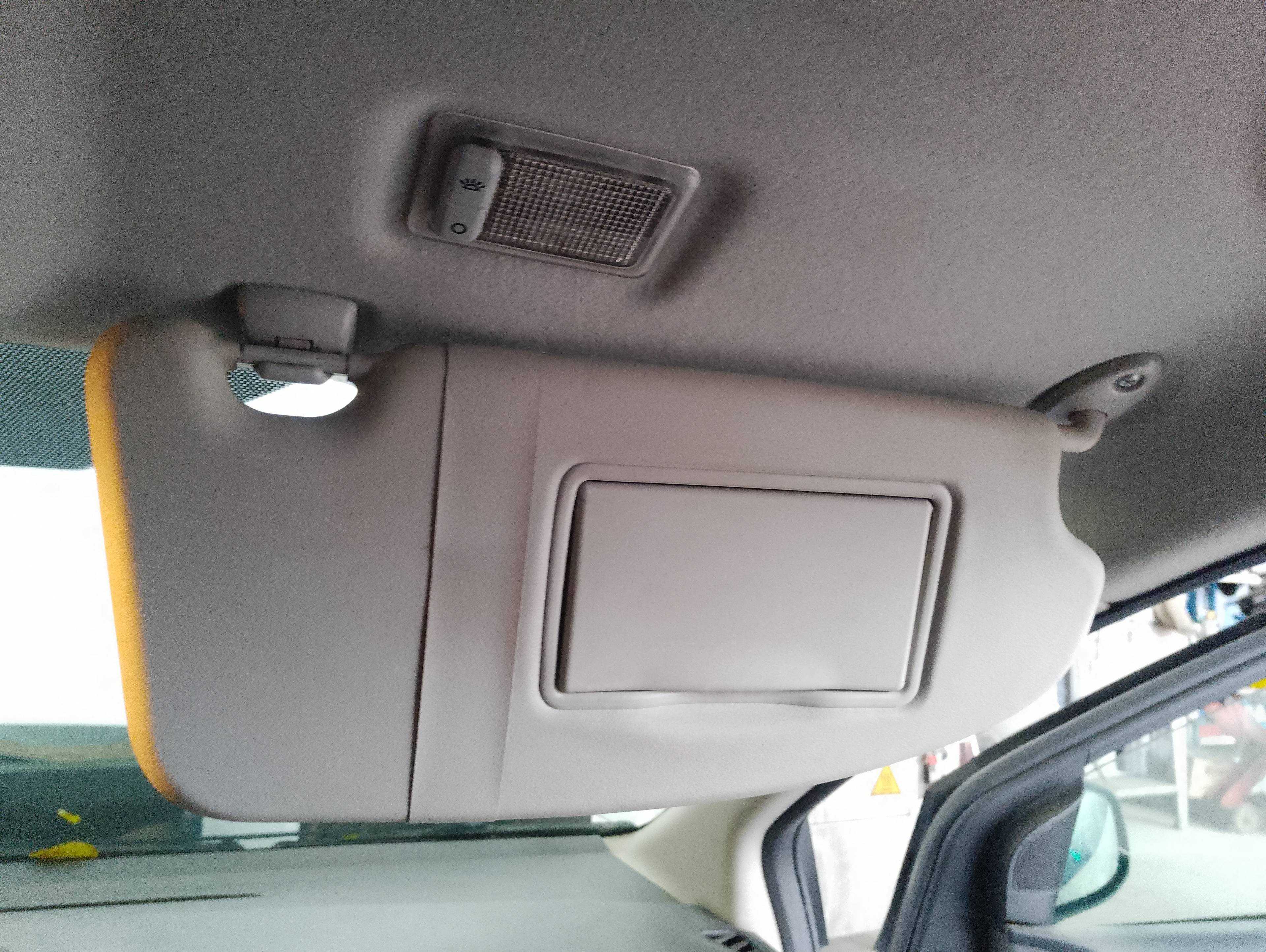 Recambio de parasol derecho para ford focus berlina (cap) ambiente (d) referencia OEM IAM   