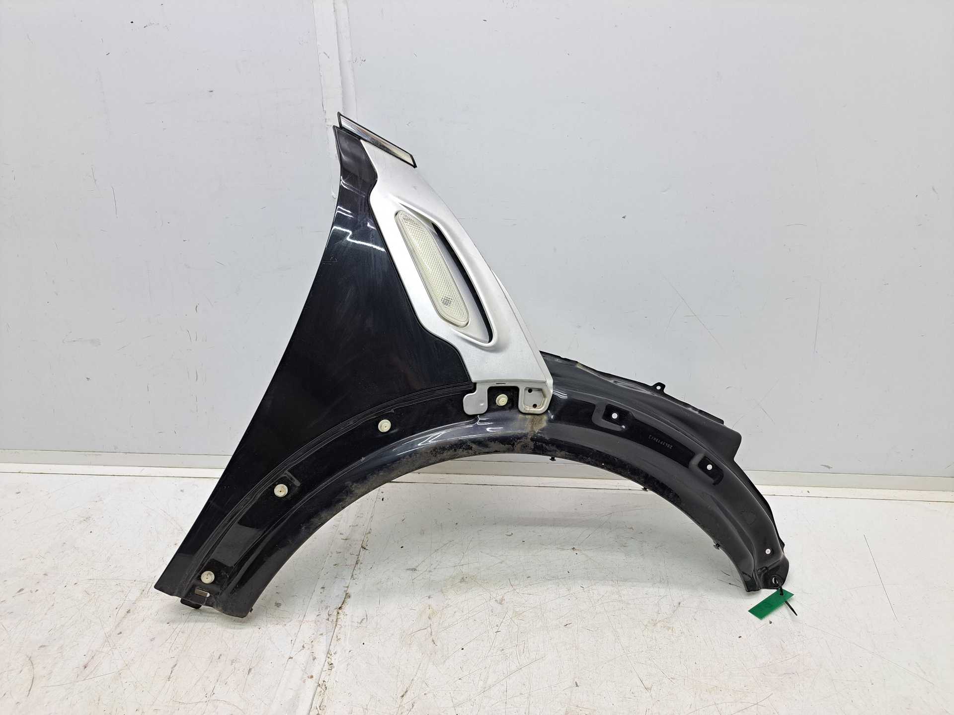 Recambio de aleta delantera derecha para bmw mini countryman (r60) cooper d referencia OEM IAM 41009805644 2642p13h13 