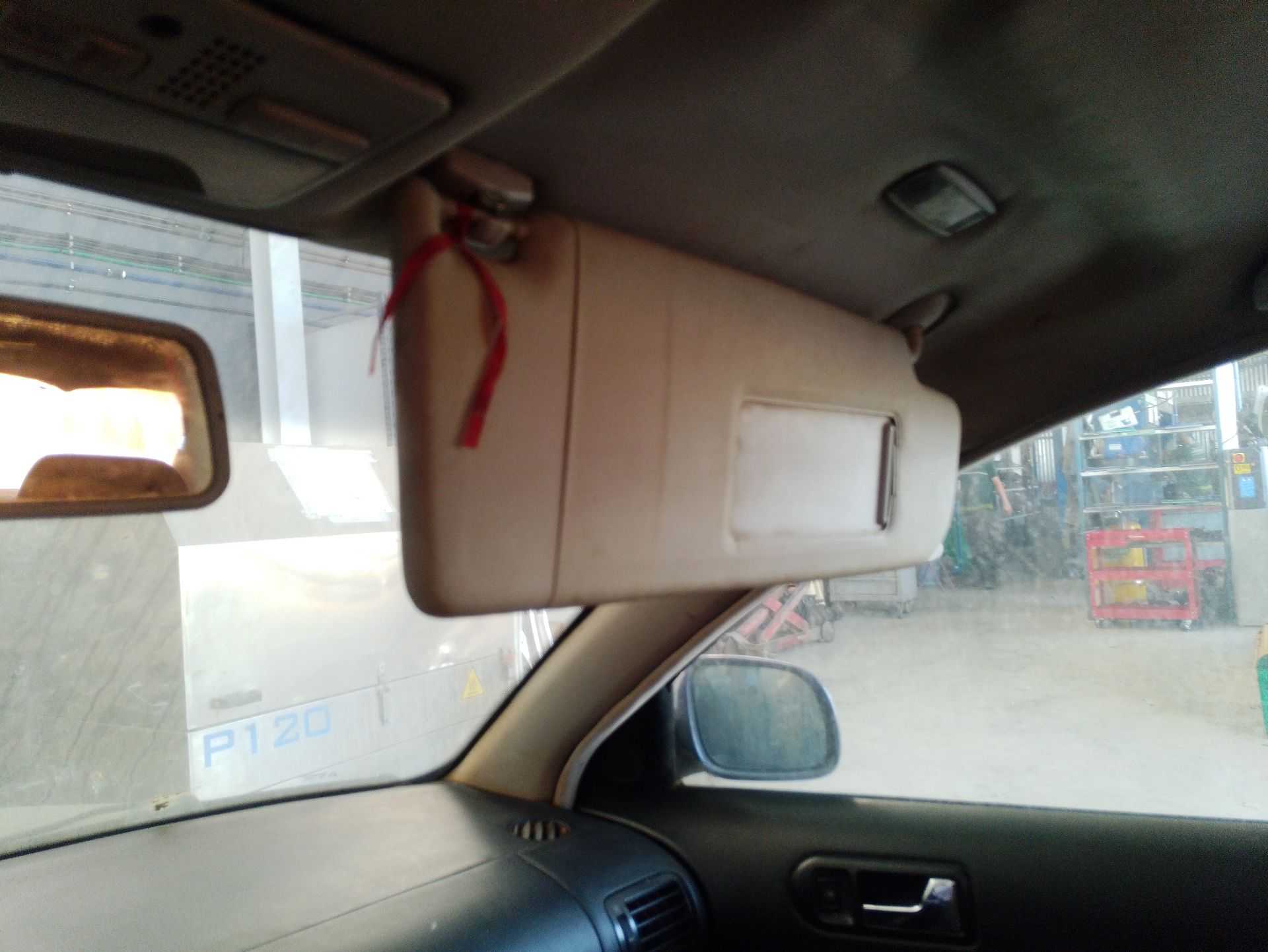 Recambio de parasol derecho para volkswagen passat b5.5 (3b3) 1.9 tdi referencia OEM IAM 3B0857552AK2F4 / 3B0858555DY20  