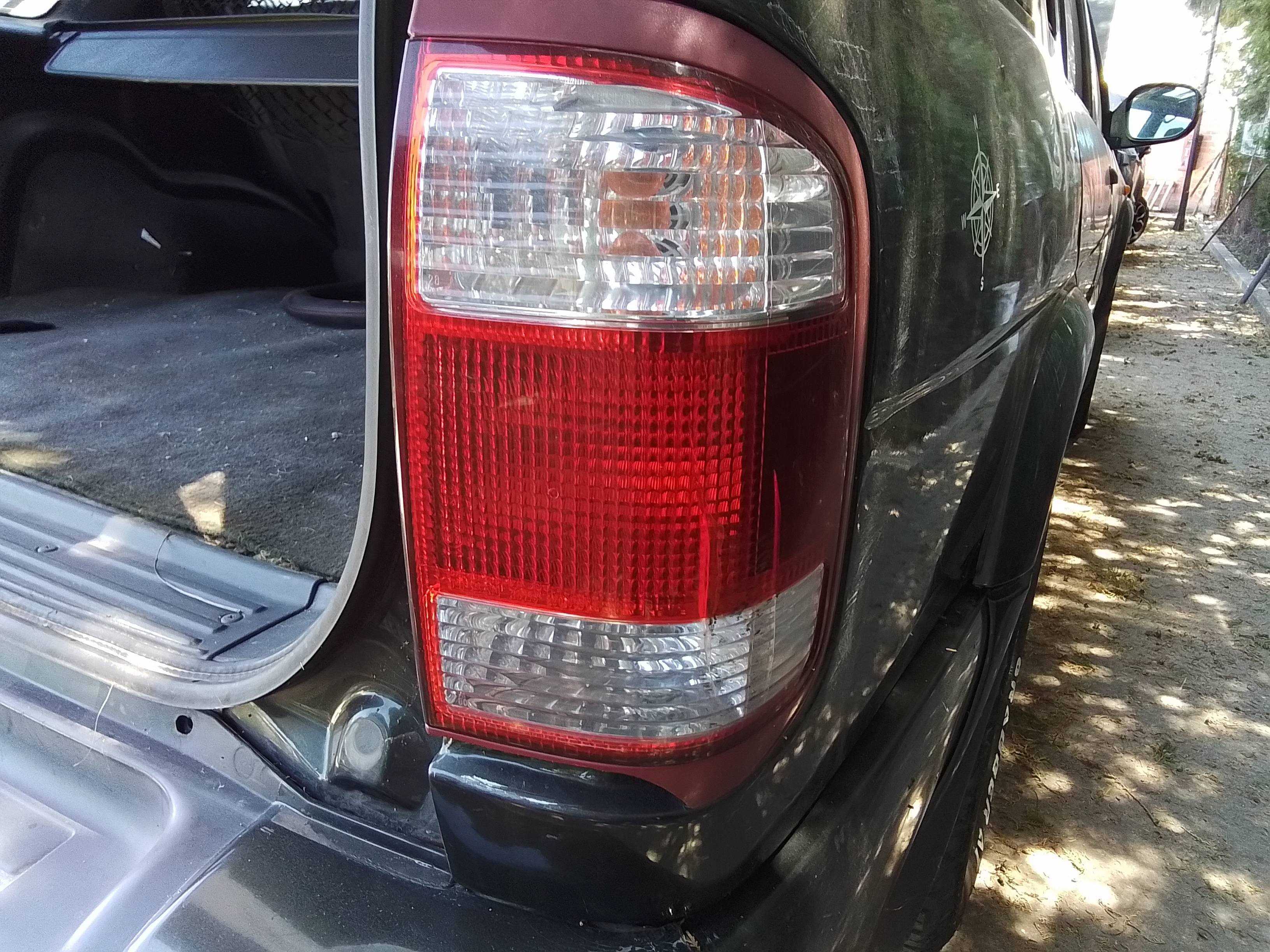 Recambio de piloto trasero derecho para nissan pathfinder (r50) 3.3 v6 automático referencia OEM IAM   